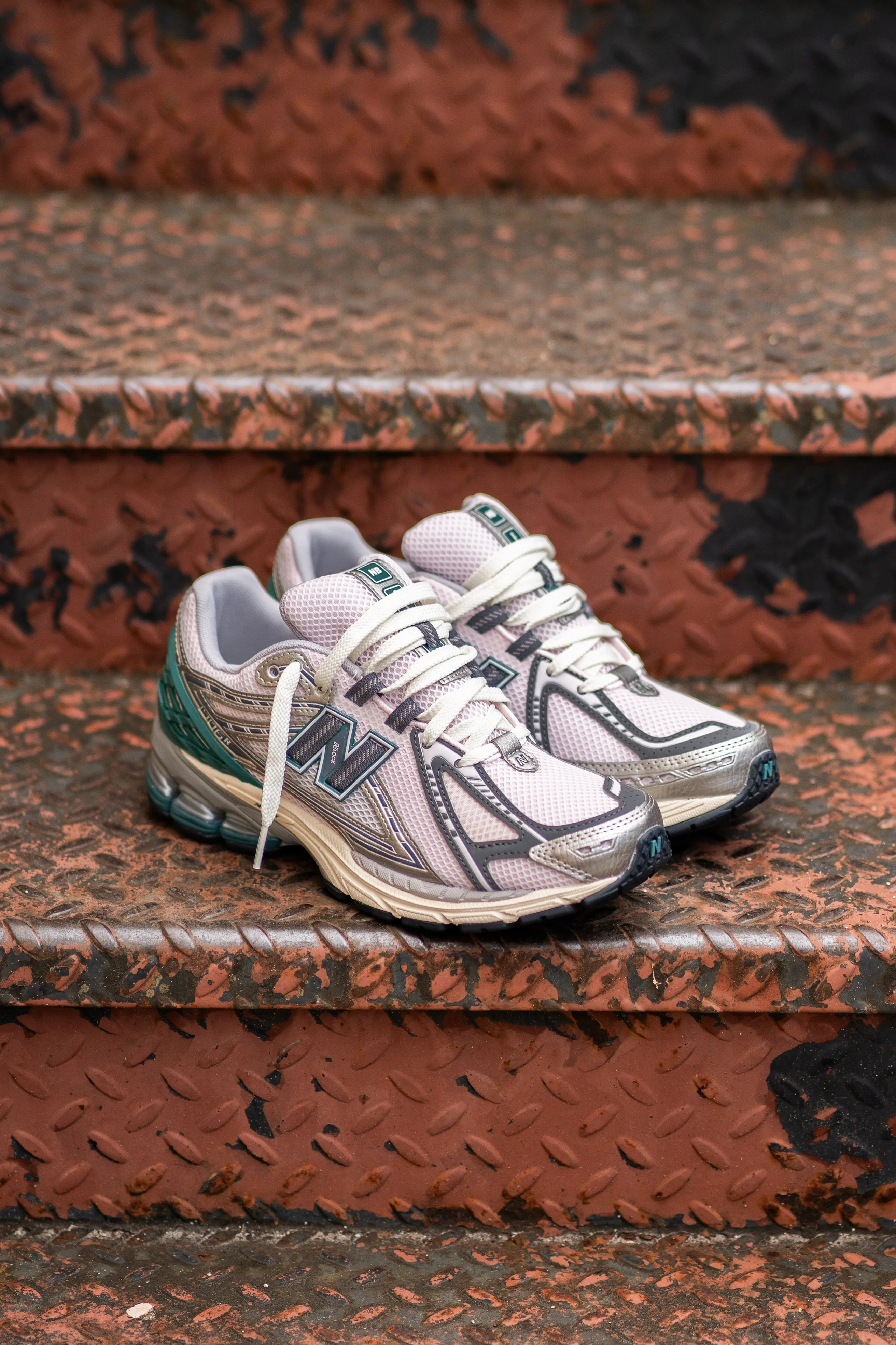 Appropriate Exceptional Mens New Balance 1906R (Grey/Pink) - M1906RET