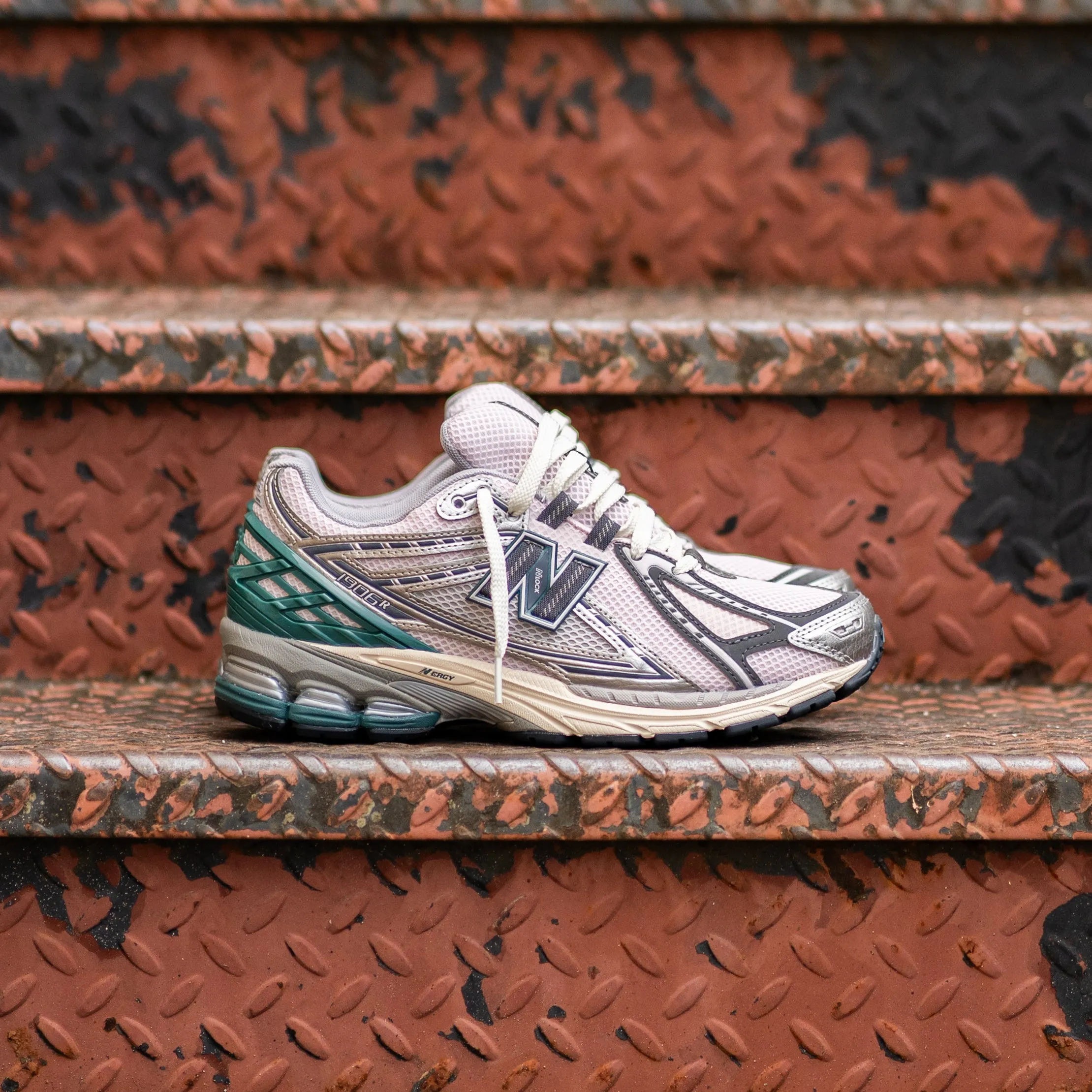 Mens New Balance 1906R (Grey/Pink) - M1906RET suitable for outdoor adventures