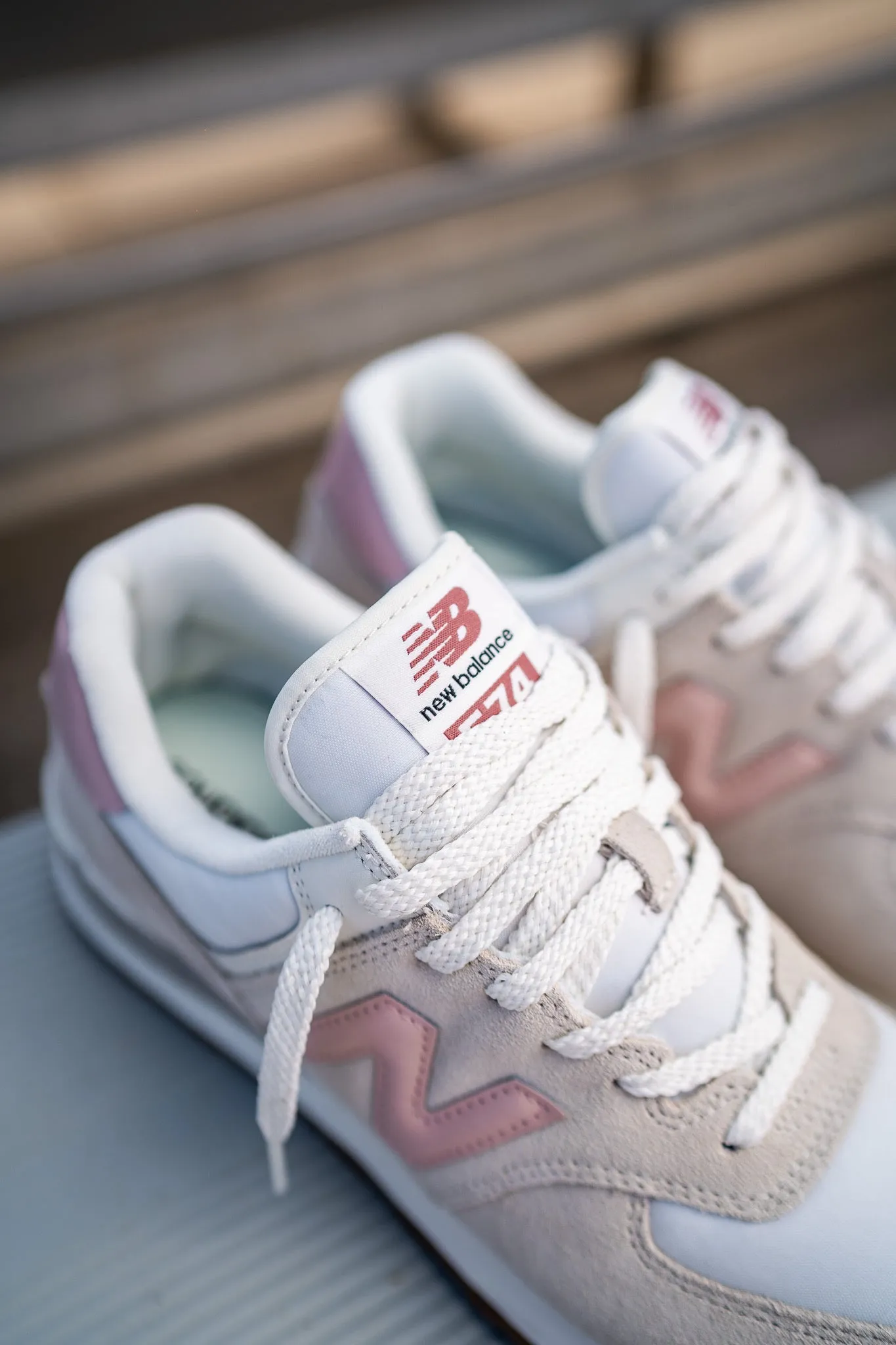 semi - outdoor Mens New Balance 574 (White/Pink) - U574RE2
