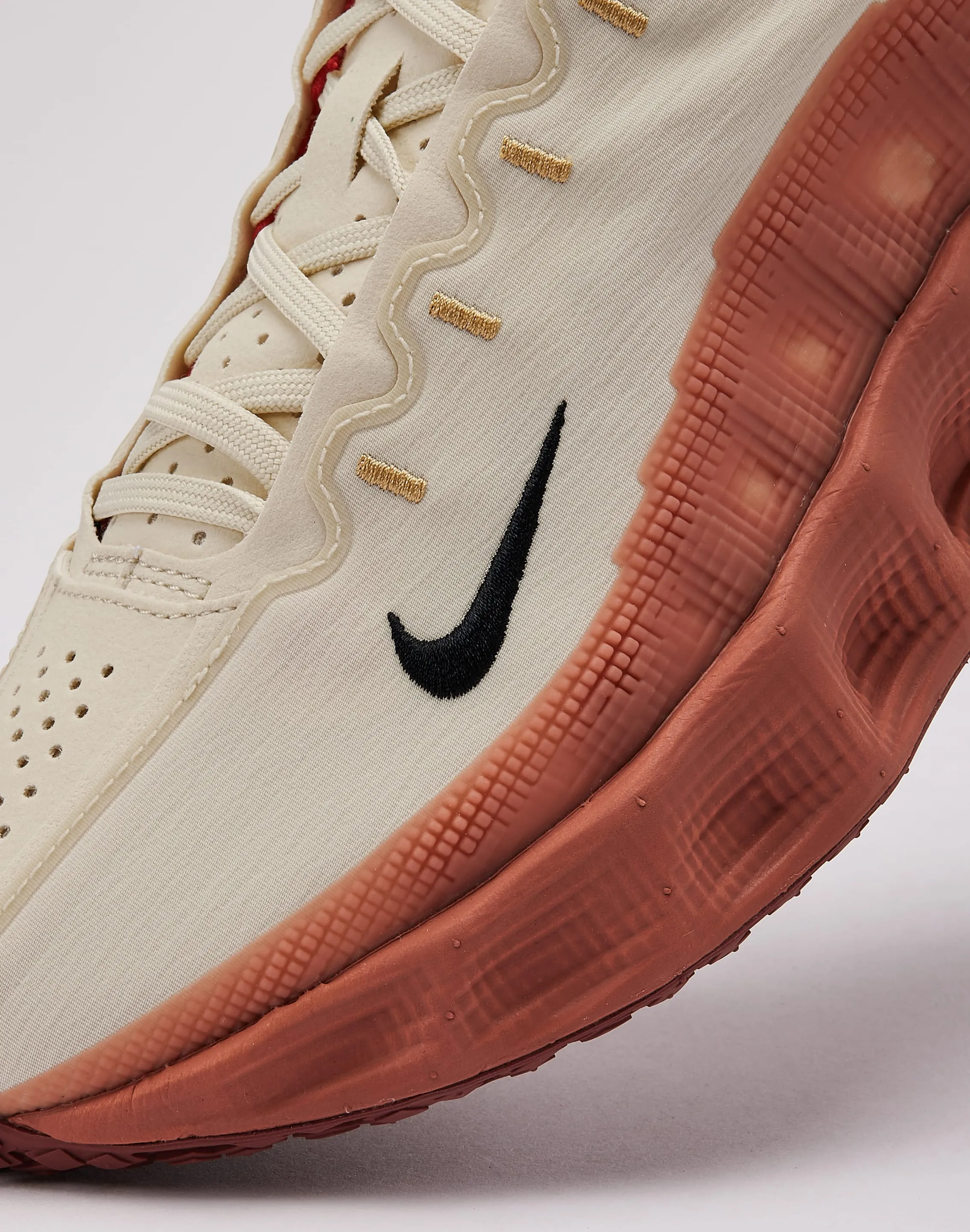 Nike Ava Rover Effortless Motion light feel