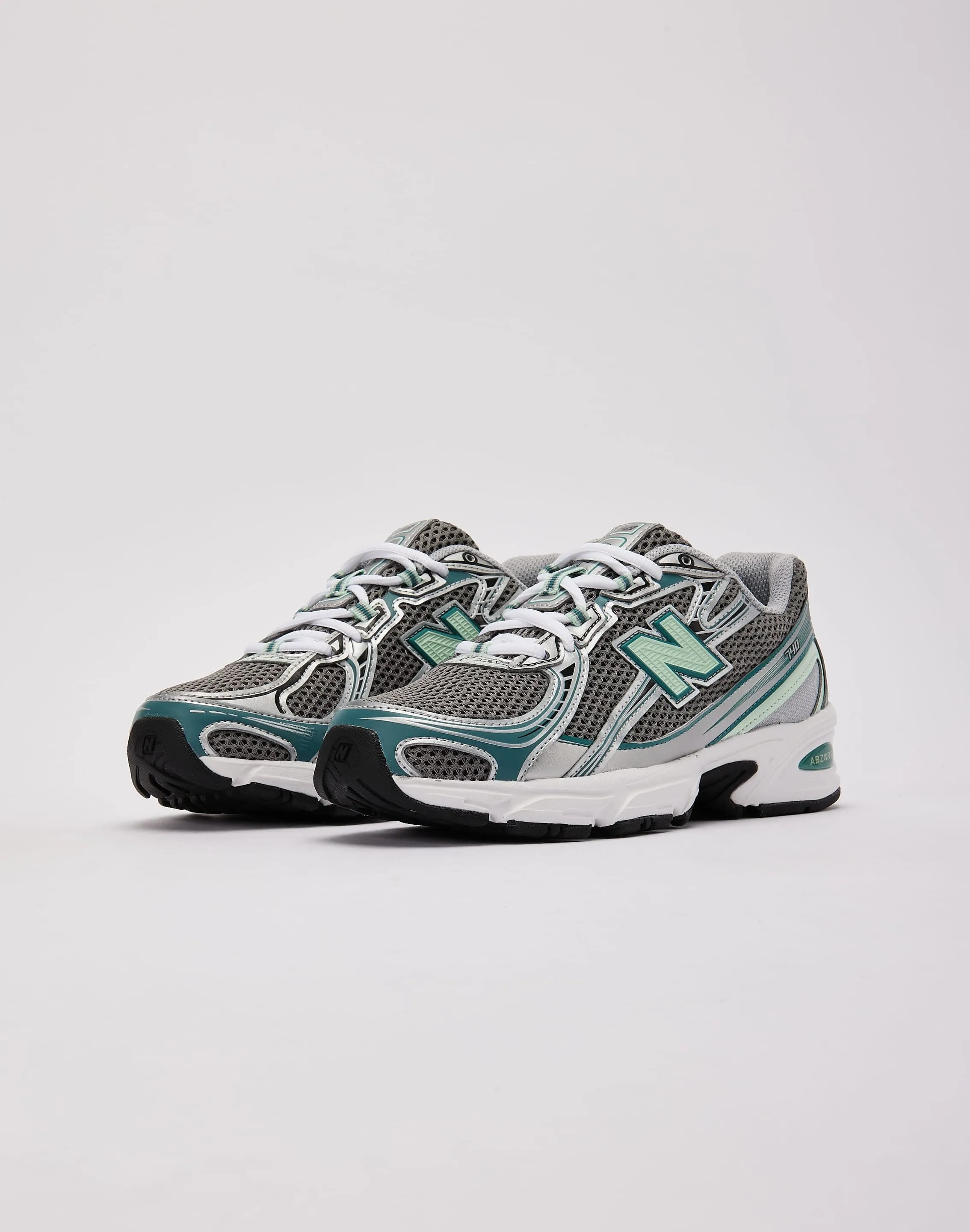 Motion Boost Custom Fit New Balance 740