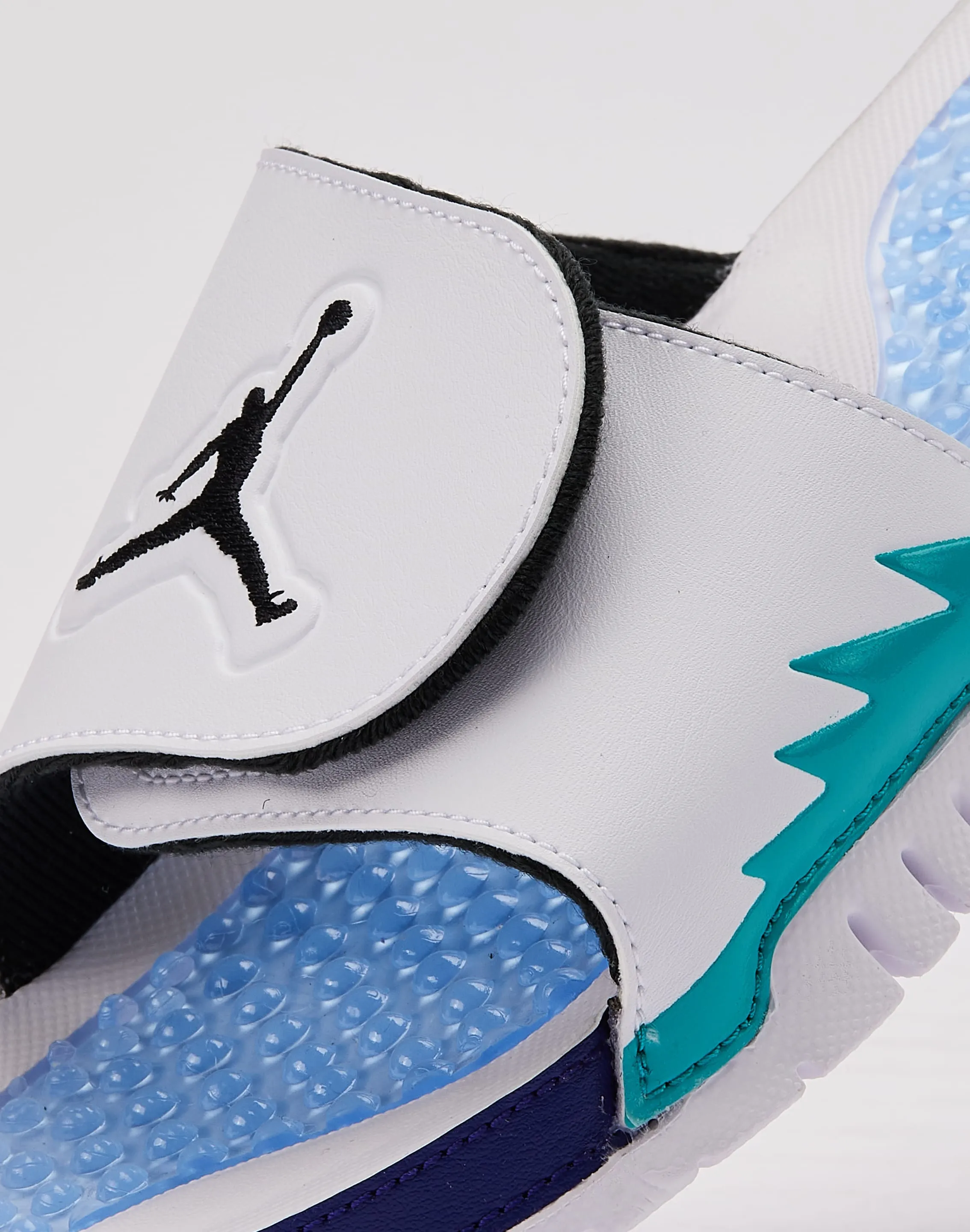 Rock Hike Leisure Day Jordan  Hydro 5 Retro Slides