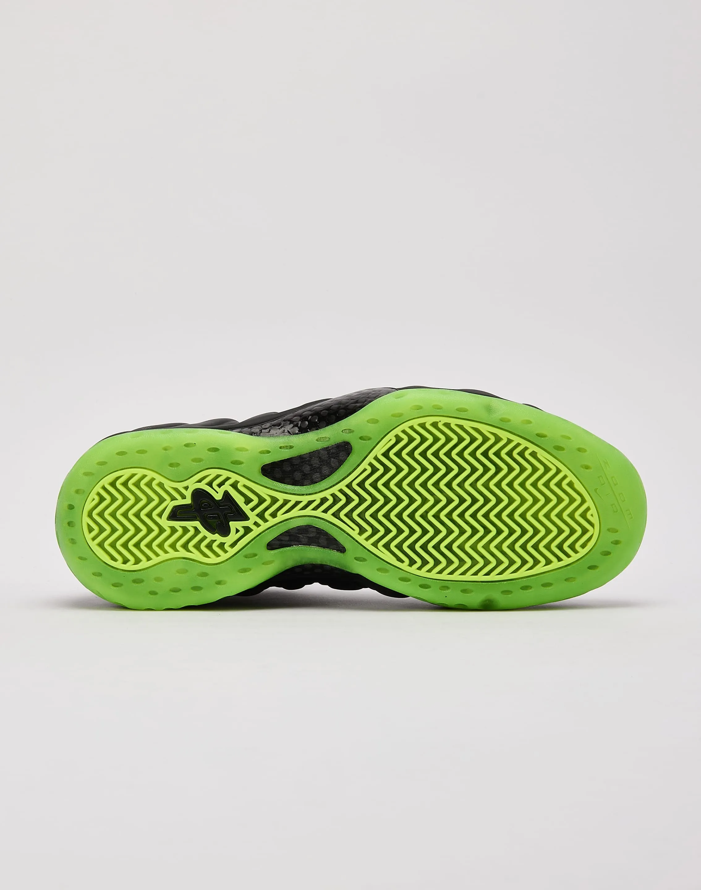 Durable Nike Air Foamposite One 'Black Volt'