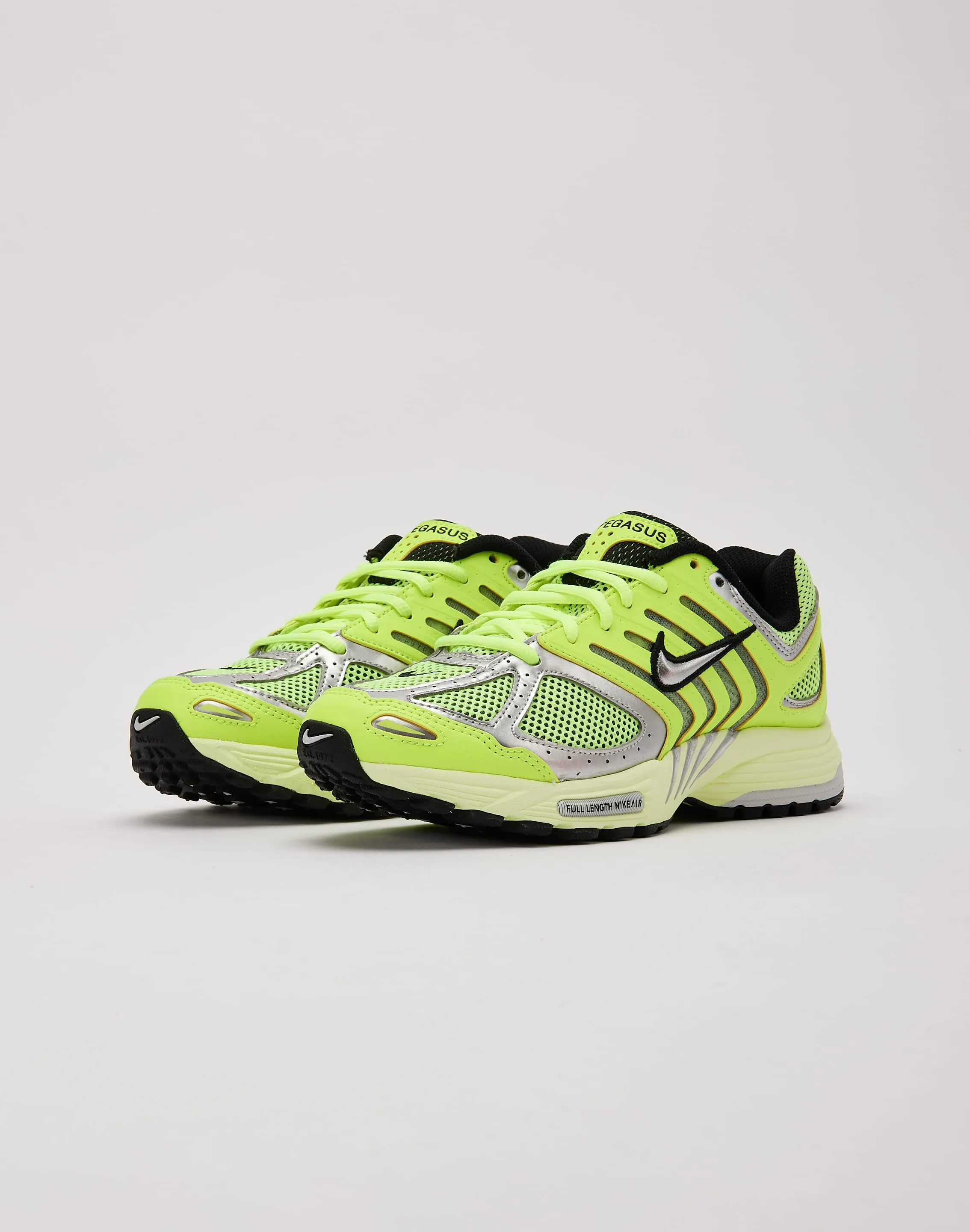 Seamless lining Nike Air Pegasus 2005