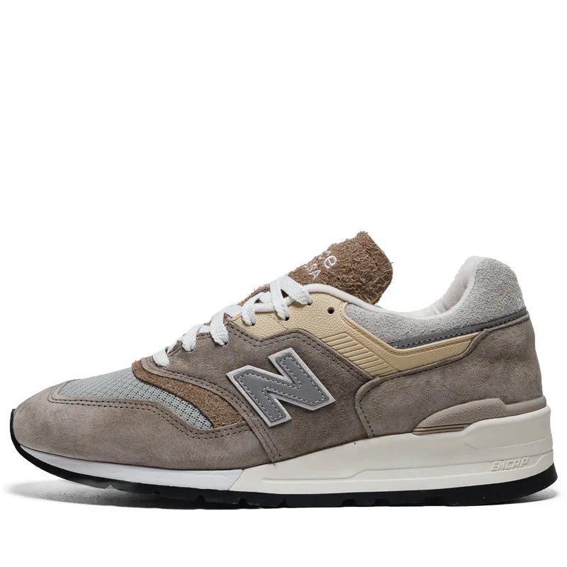 Toms Classic dry - weather New Balance Made in USA 997 - Light Mushroom/Mirage Grey