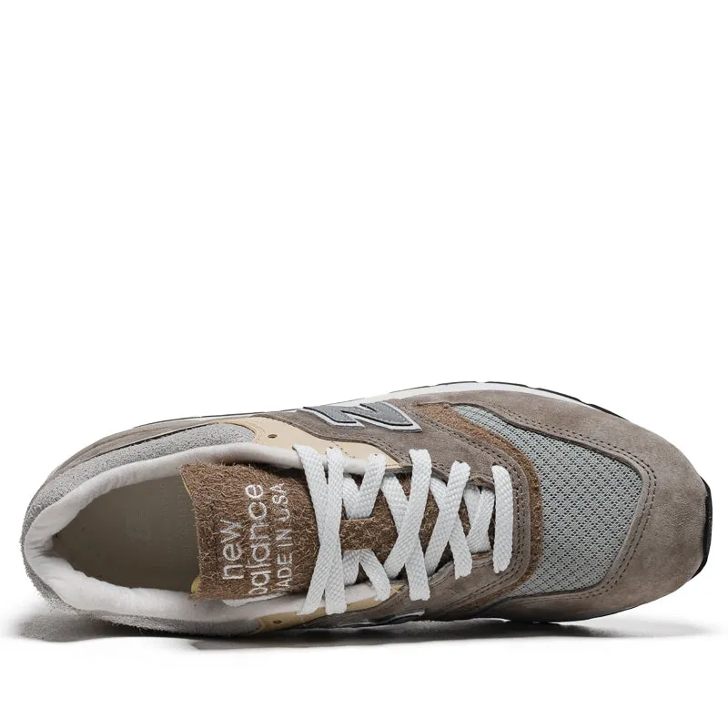 New Balance Made in USA 997 - Light Mushroom/Mirage Grey adult running wear