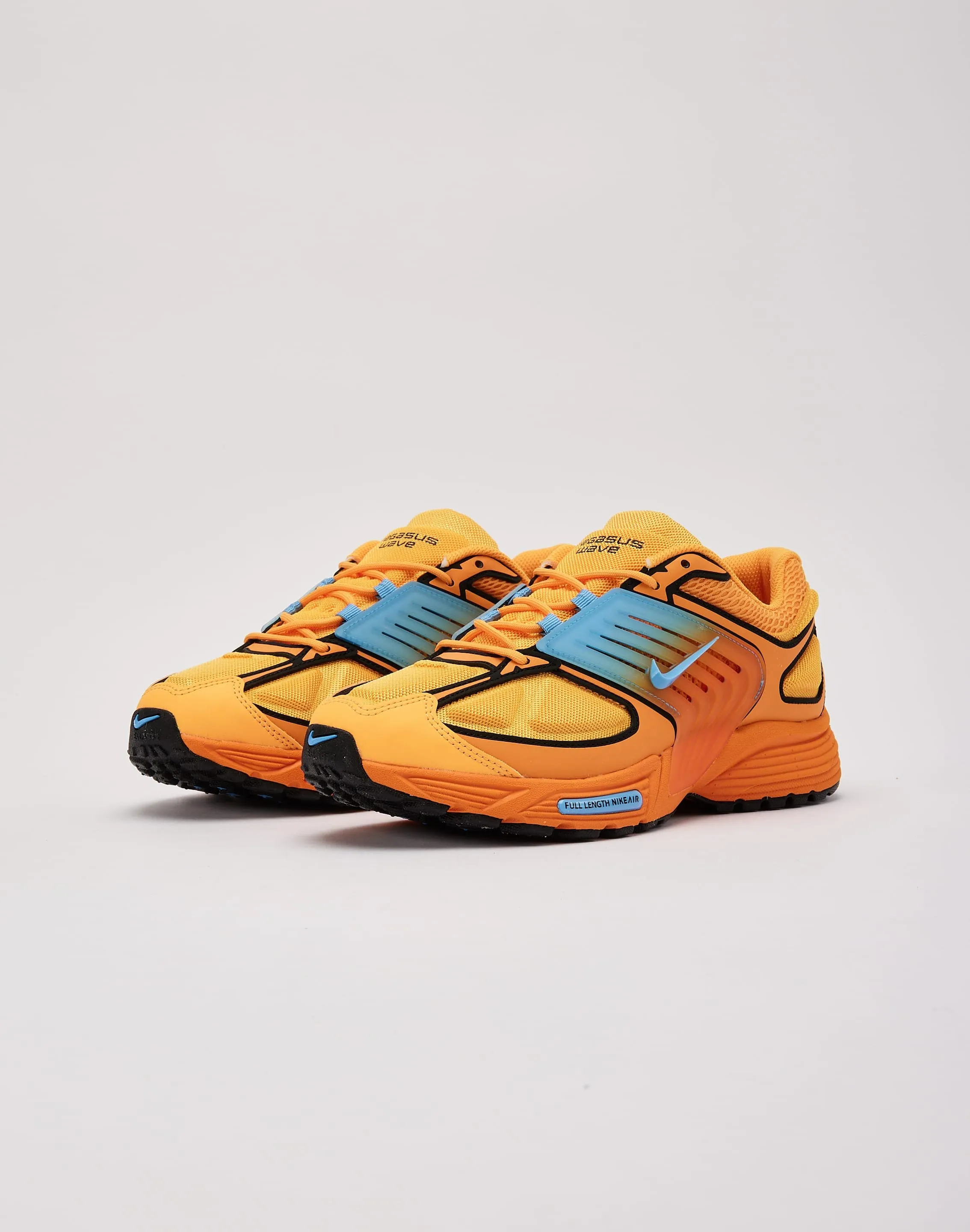 Padded Nike Air Pegasus Wave