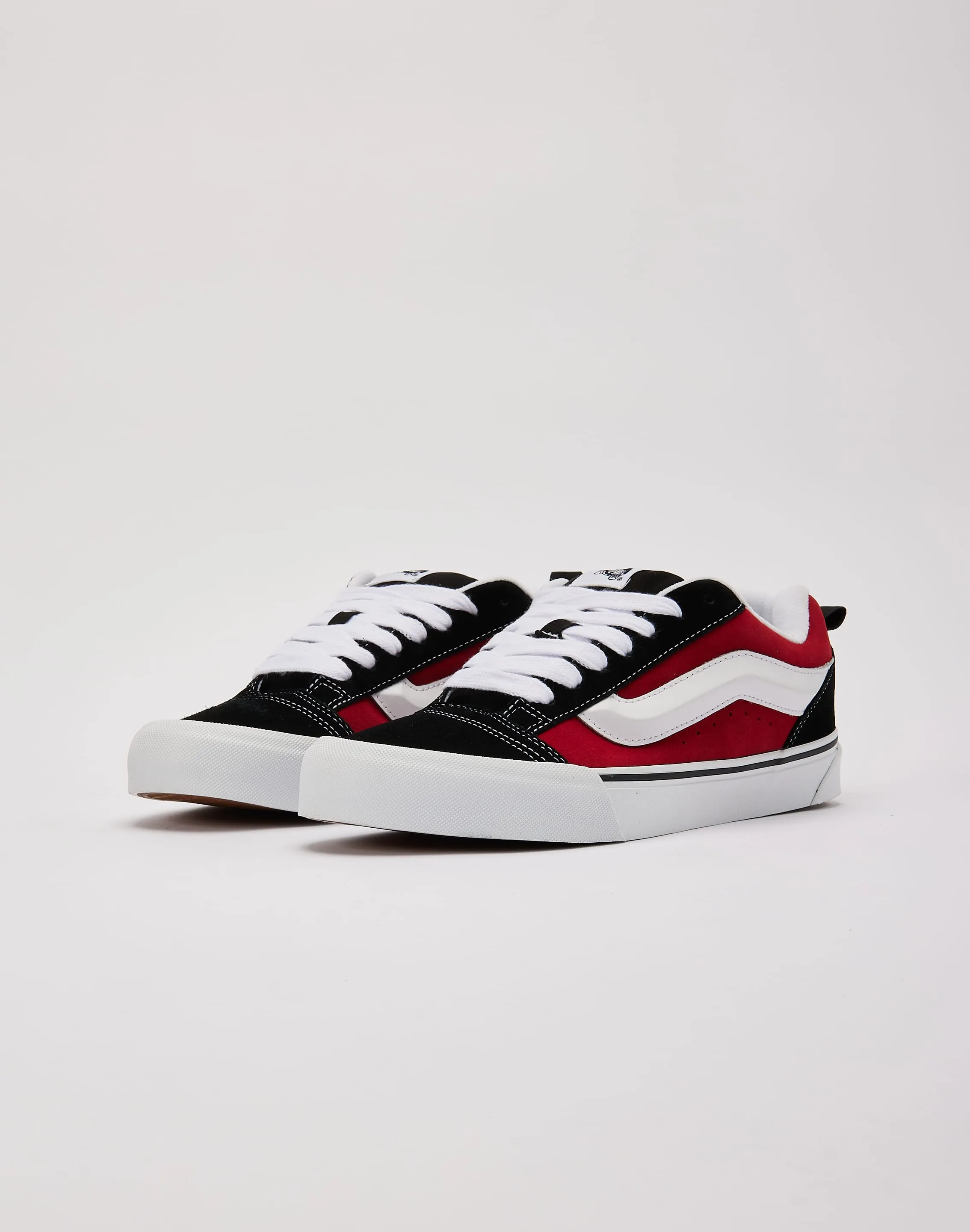 Weekend Comfort Vans Knu Skool