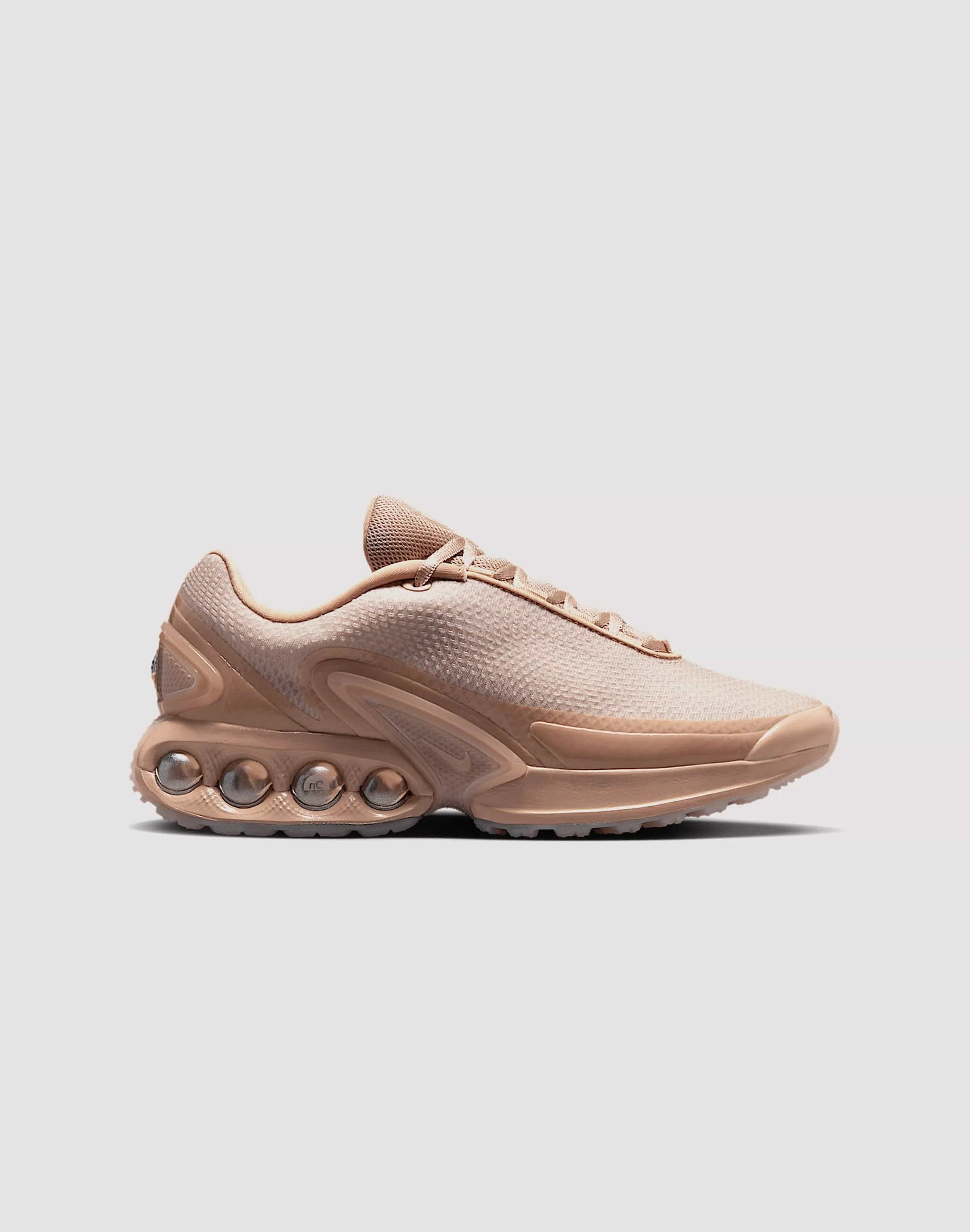 Iconic shock absorption Nike Air Max Dn