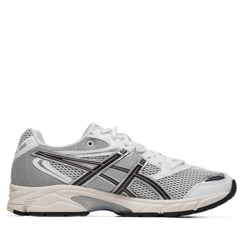 Asics Gel-DS Trainer 14 - White/Honey Beige debossed - finish - design shoes loop - closure
