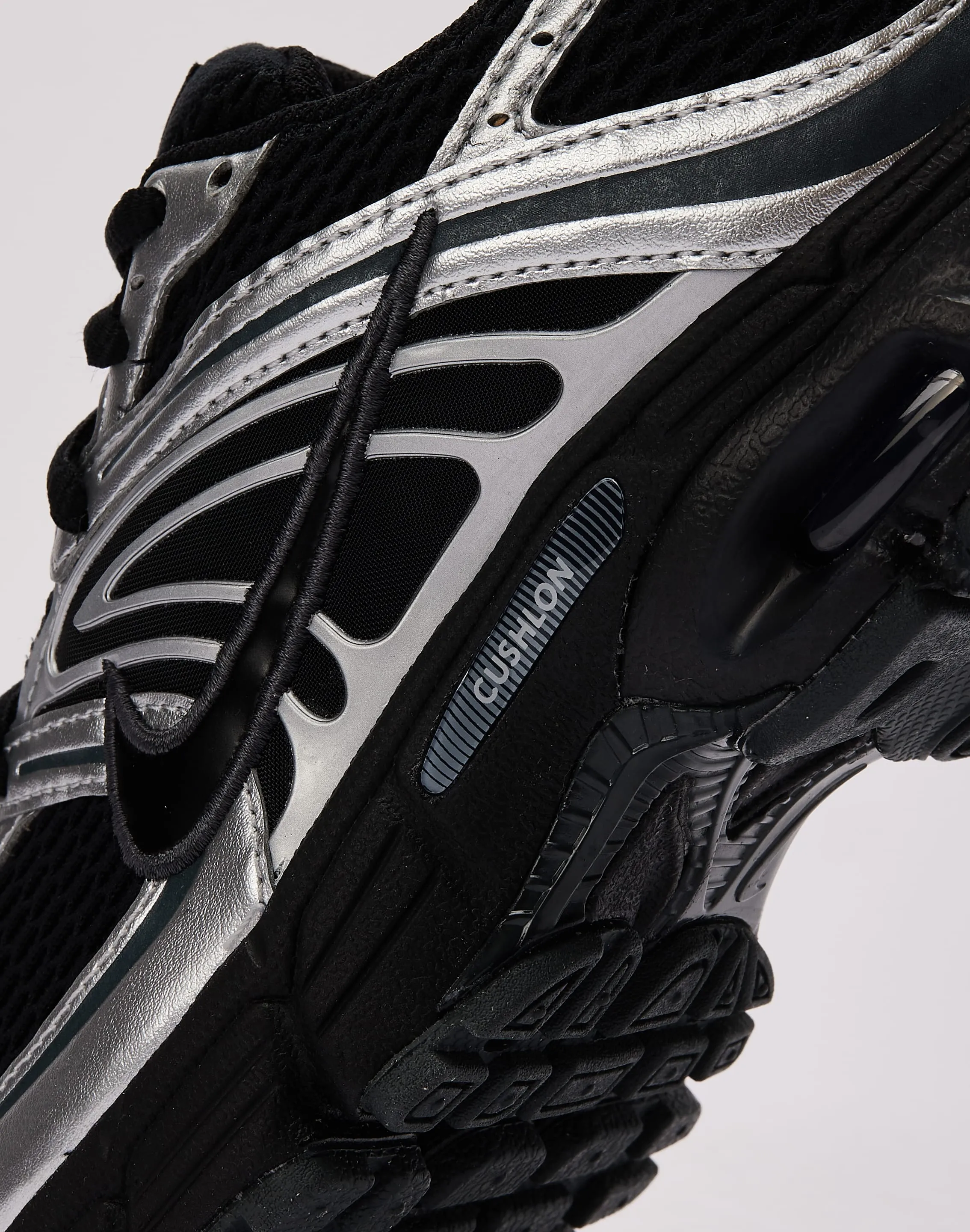 Anti Collision Toe Box Nike Air Max Moto 2K