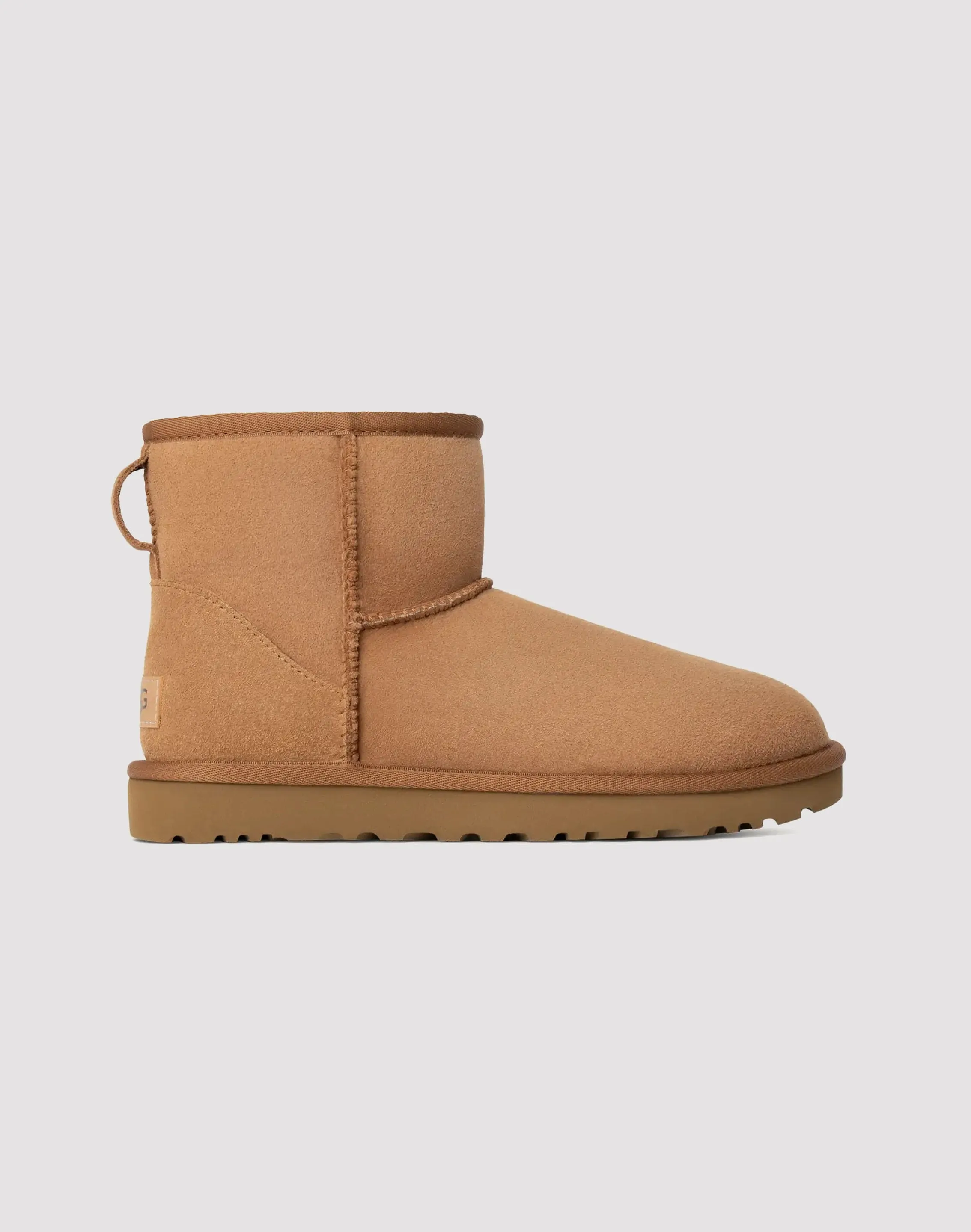 UGG Classic Mini II Boot Grip Tread Pattern Friction control