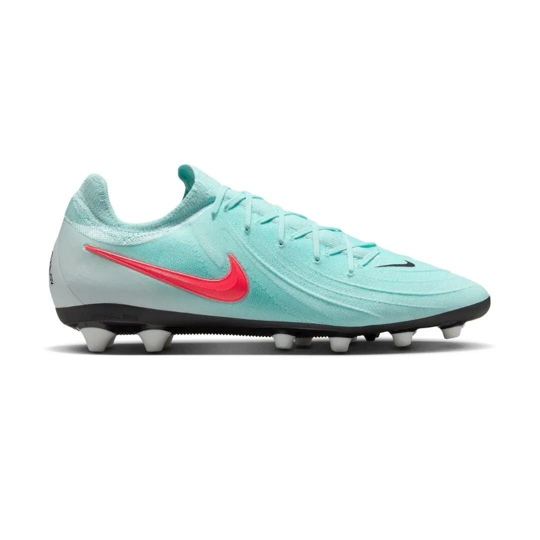 Dynamic Fit competitive athlete shoes Nike Phantom GX 2 Pro AG