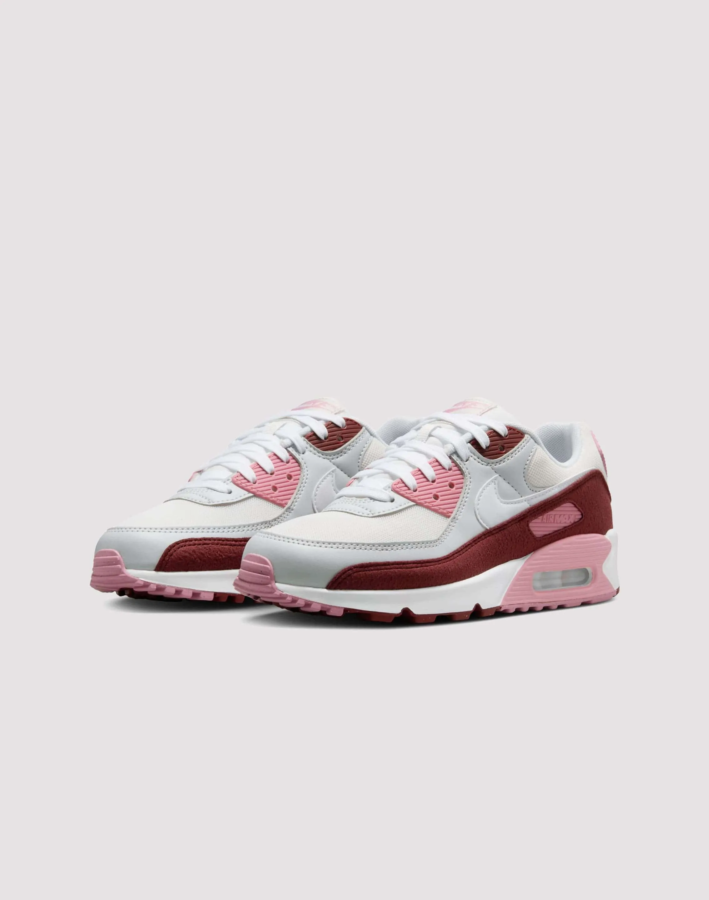 Foot Shape Nike Air Max 90 SE