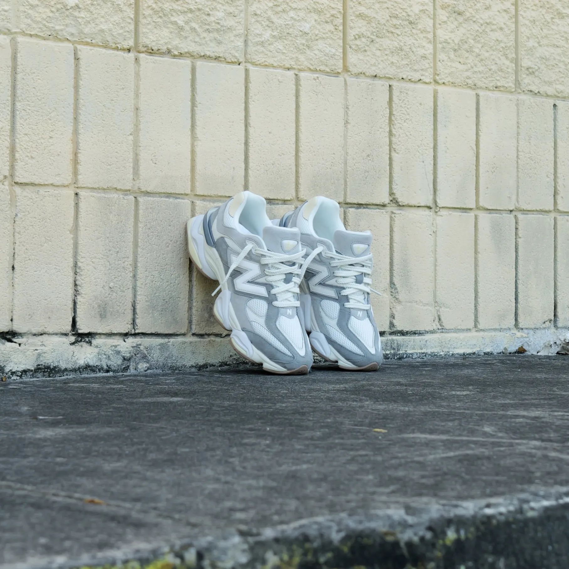 New Balance 9060 - U9060AUB (Grey/Beige) traction - reliability - level Designer Style