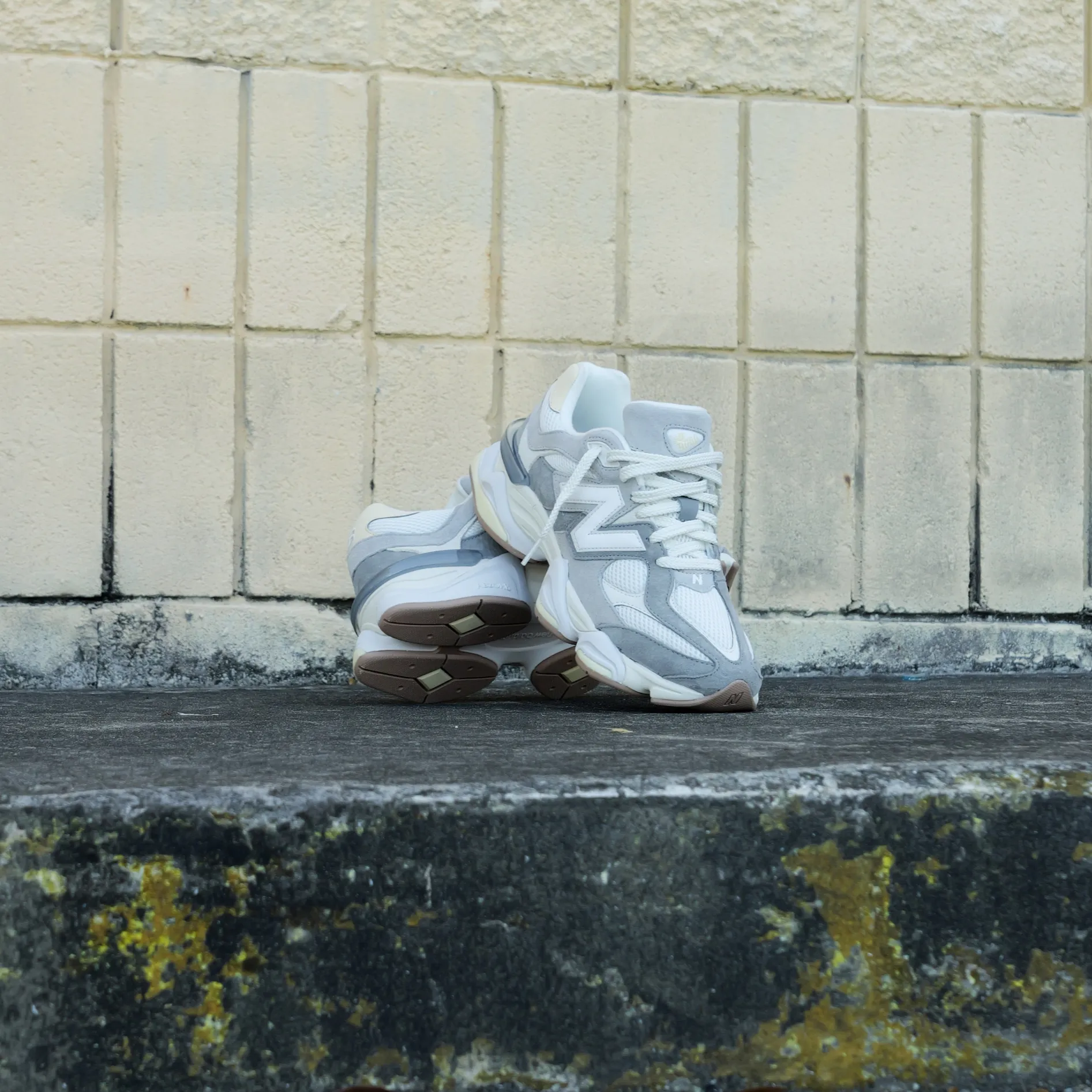 New Balance 9060 - U9060AUB (Grey/Beige) Gray