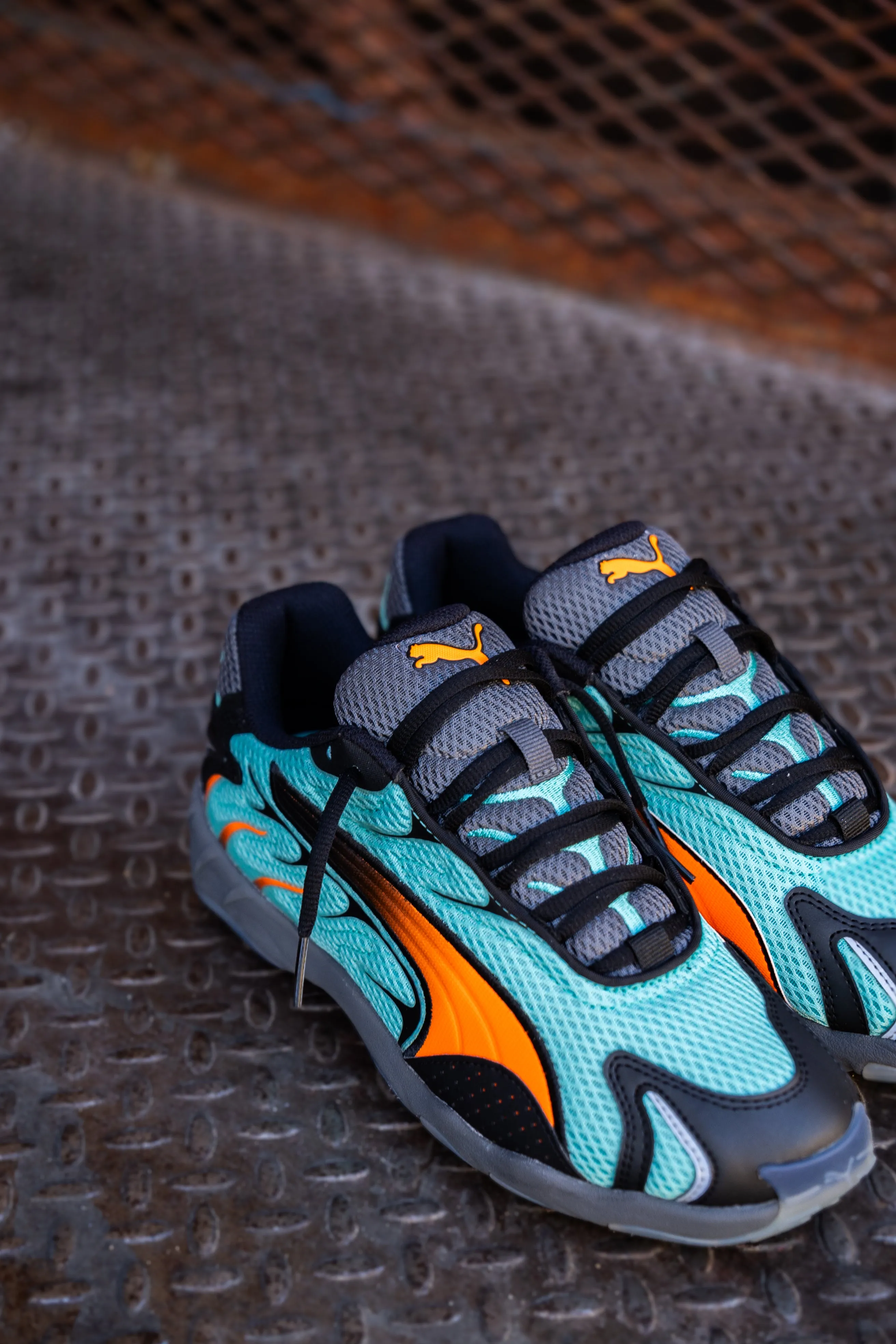 city dwellers' casual shoes Sophisticated Comfort Mens Puma Inhale (Aquatic/Orange Glo)