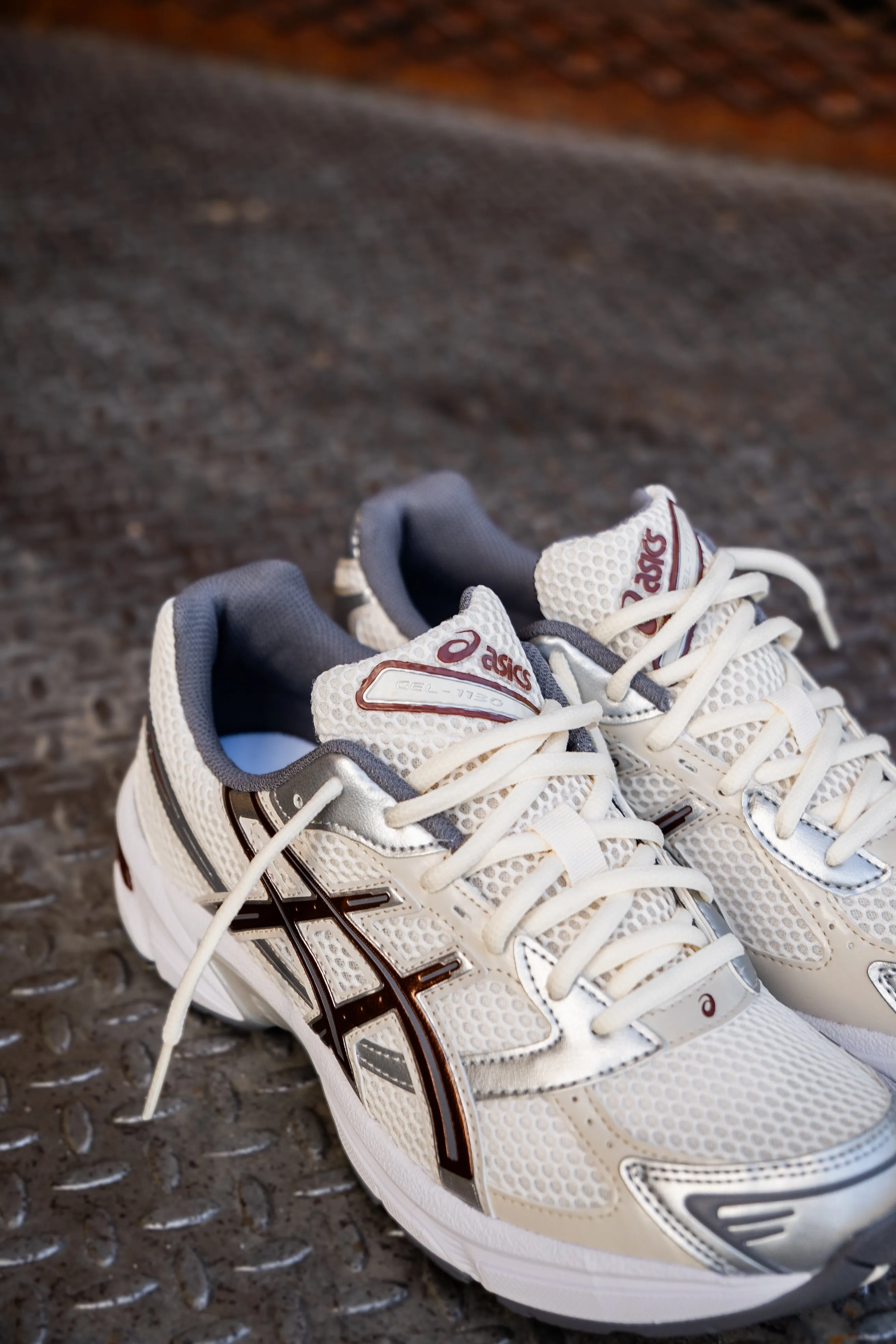 unisex shoes Mens Asics Gel-1130 (Cream/Reddish Brown)
