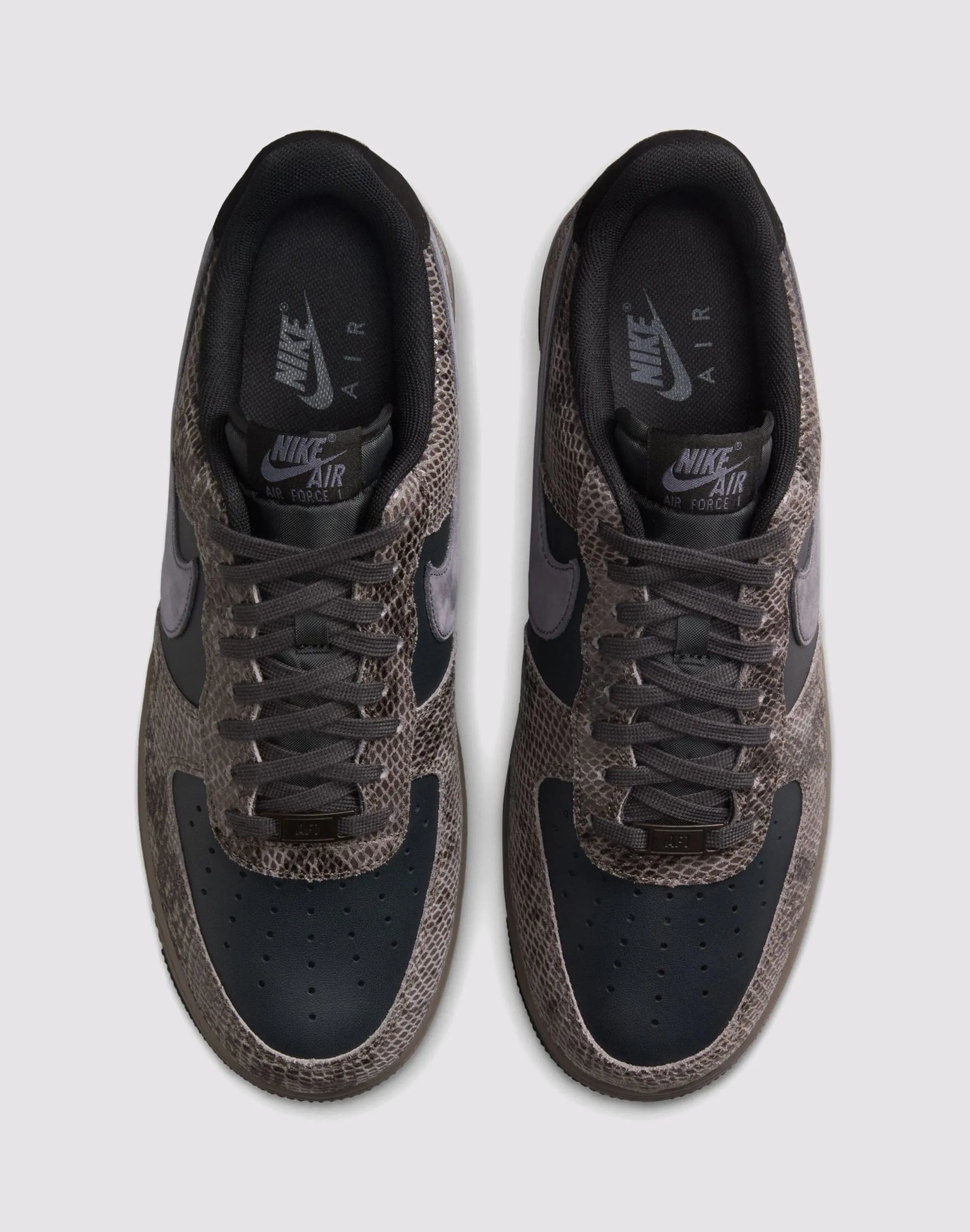 Round Toe Design Clean Fit Nike Air Force 1 '07 LV8