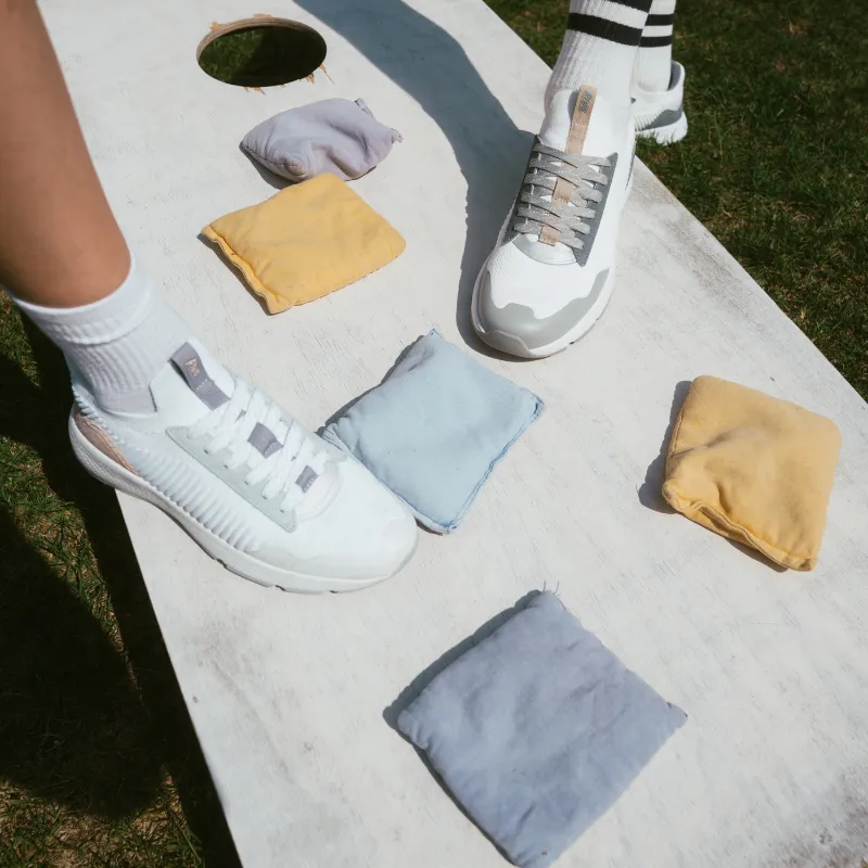 RIVAL Women's Coast - White Multi/Peach/Sky Blue Plush Lining