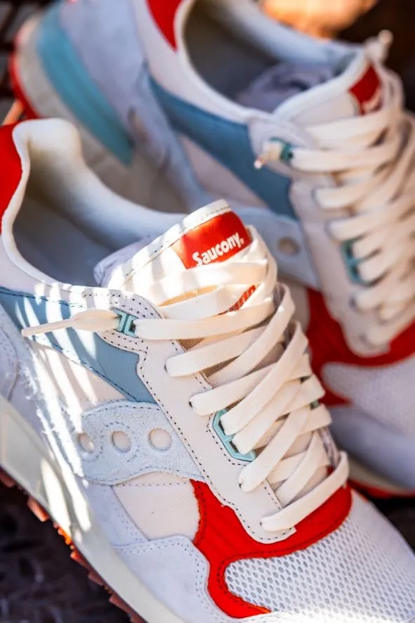 Smart cushioning Mens Saucony Shadow 5000 (Light Beige/Mint)
