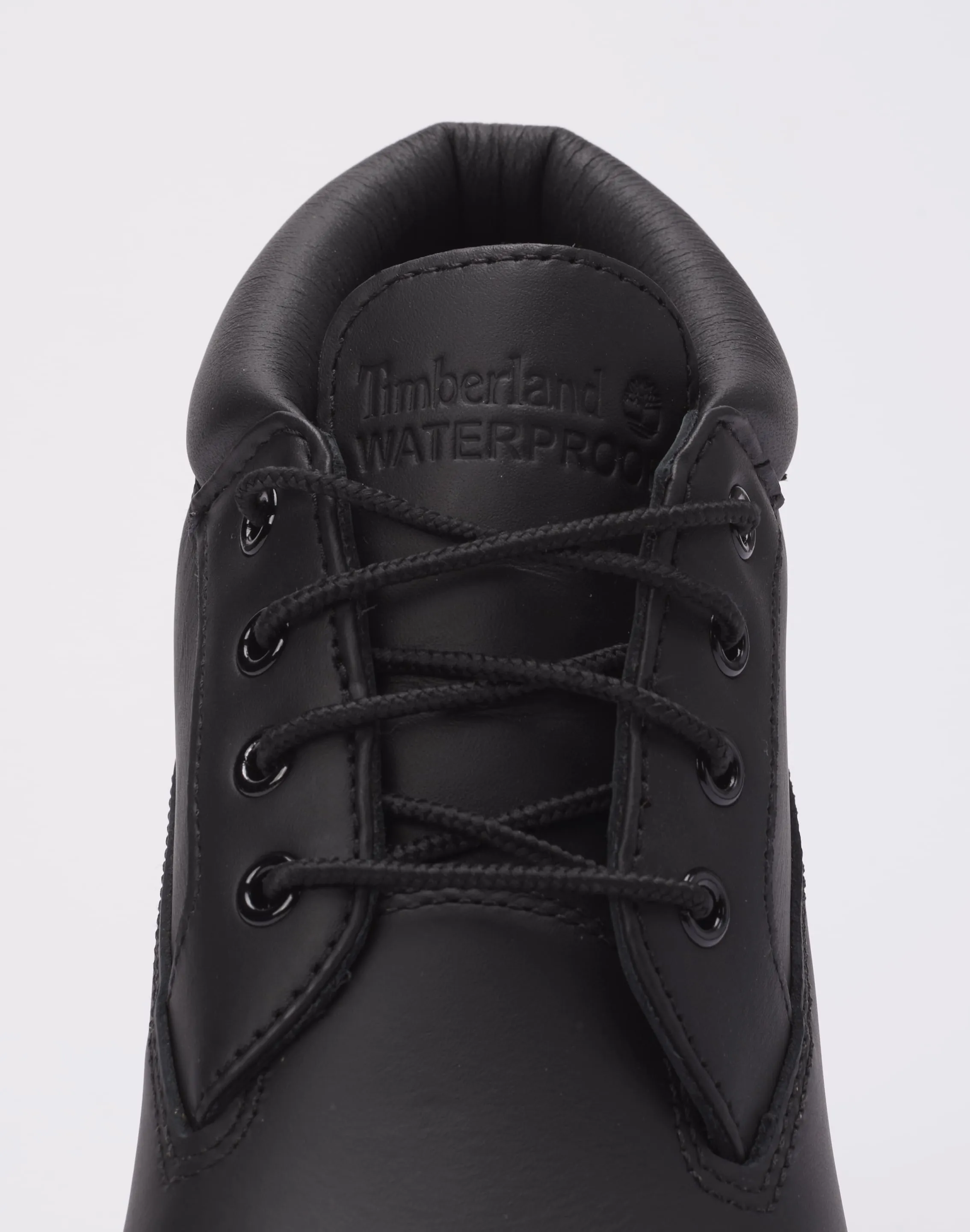 Long distance Flower Step Timberland Classic Waterproof Chukka Boots