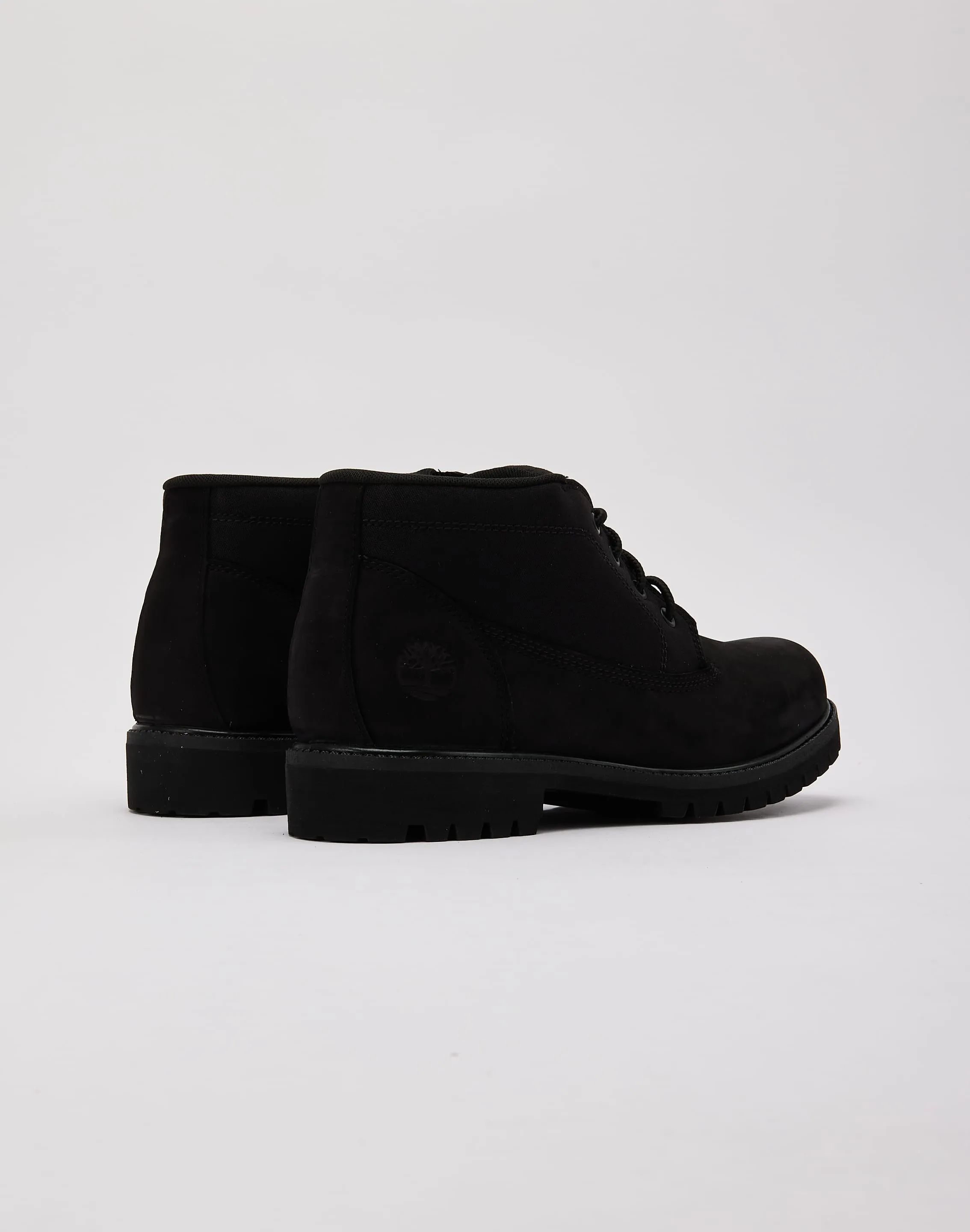 Easy Dressing Fashion Ease Timberland Premium Chukka Boot