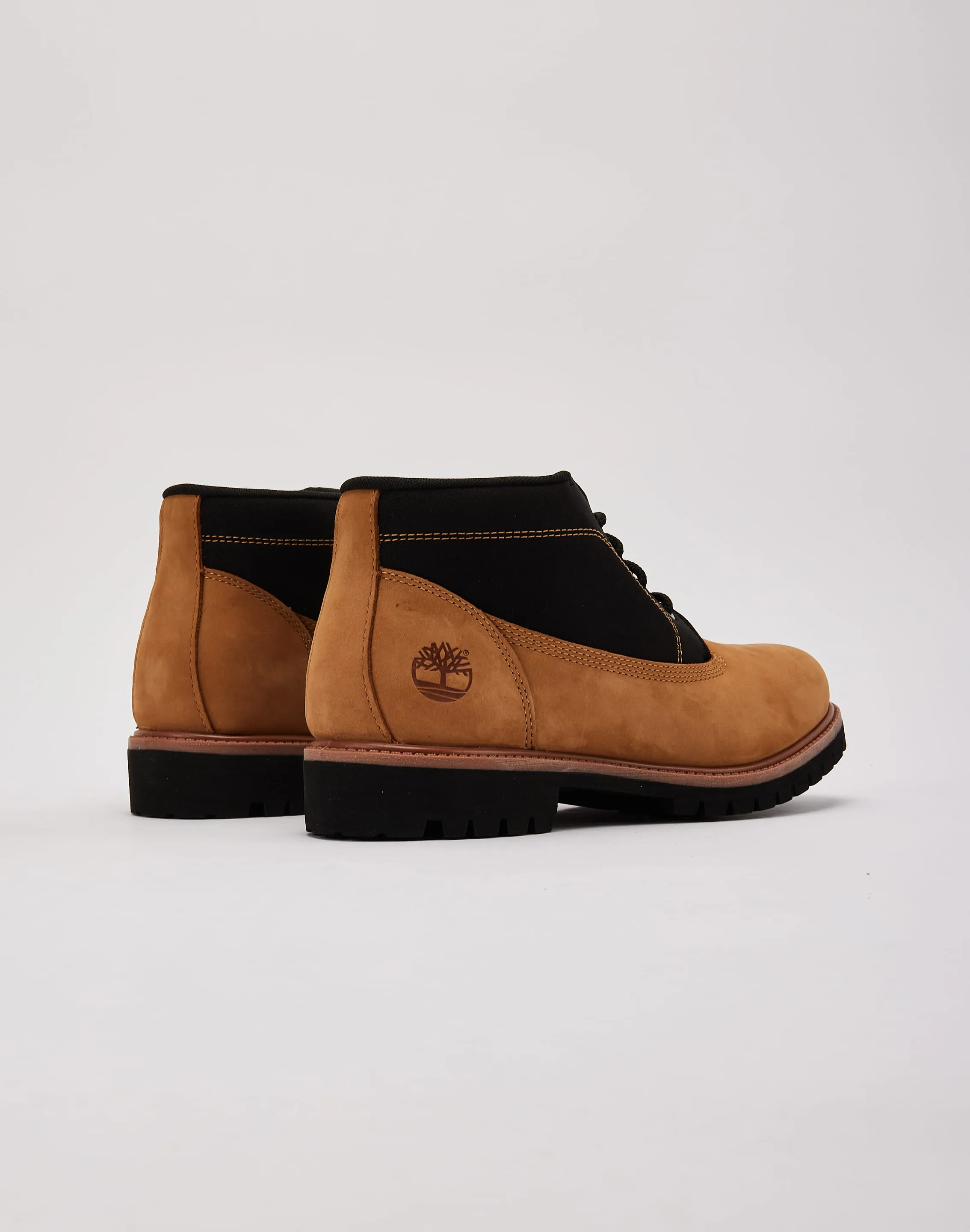 Earth Brown Park Fun Timberland Premium Chukka Boot