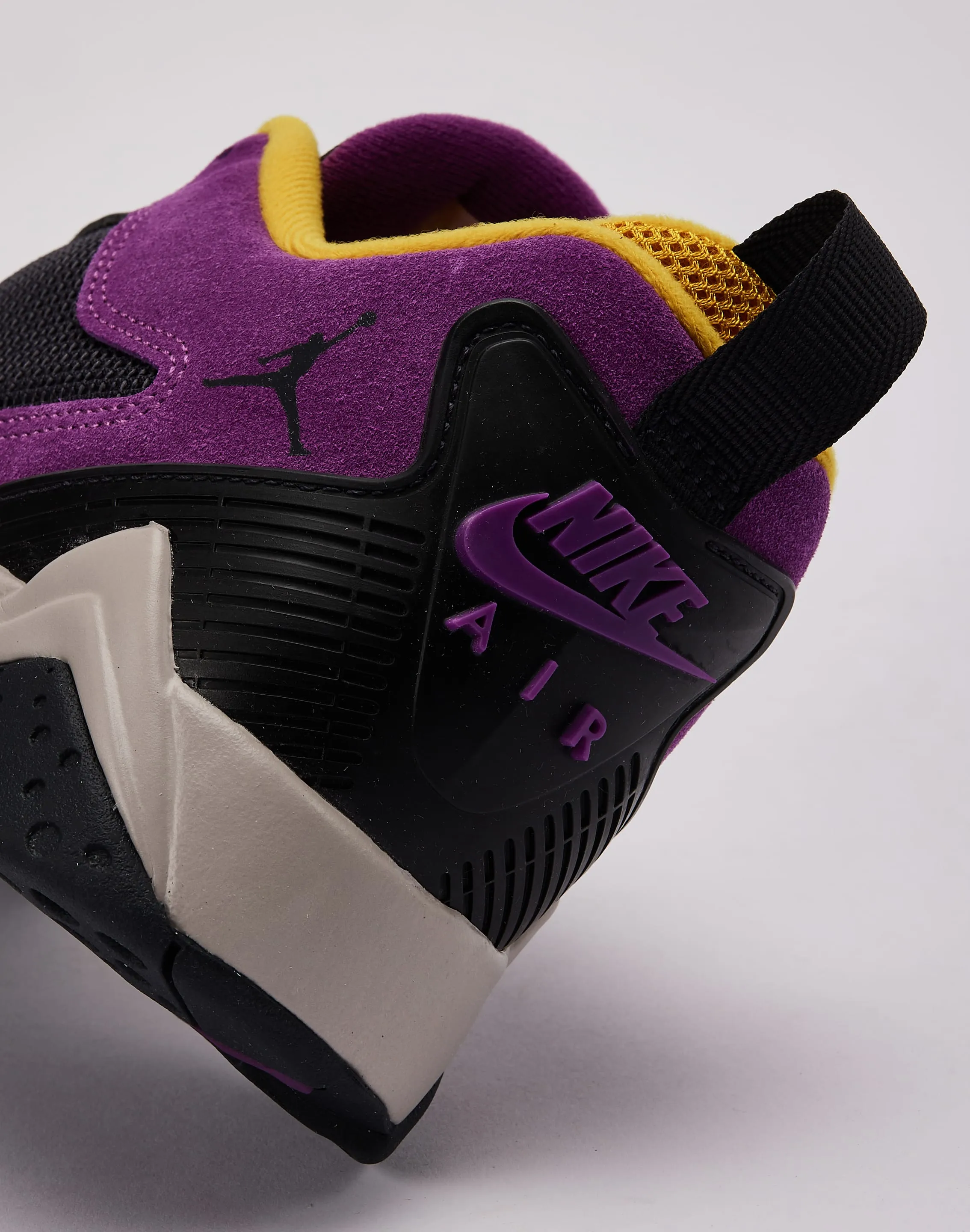 ShockAbsorbingSole Comfort Zone Jordan MVP 92