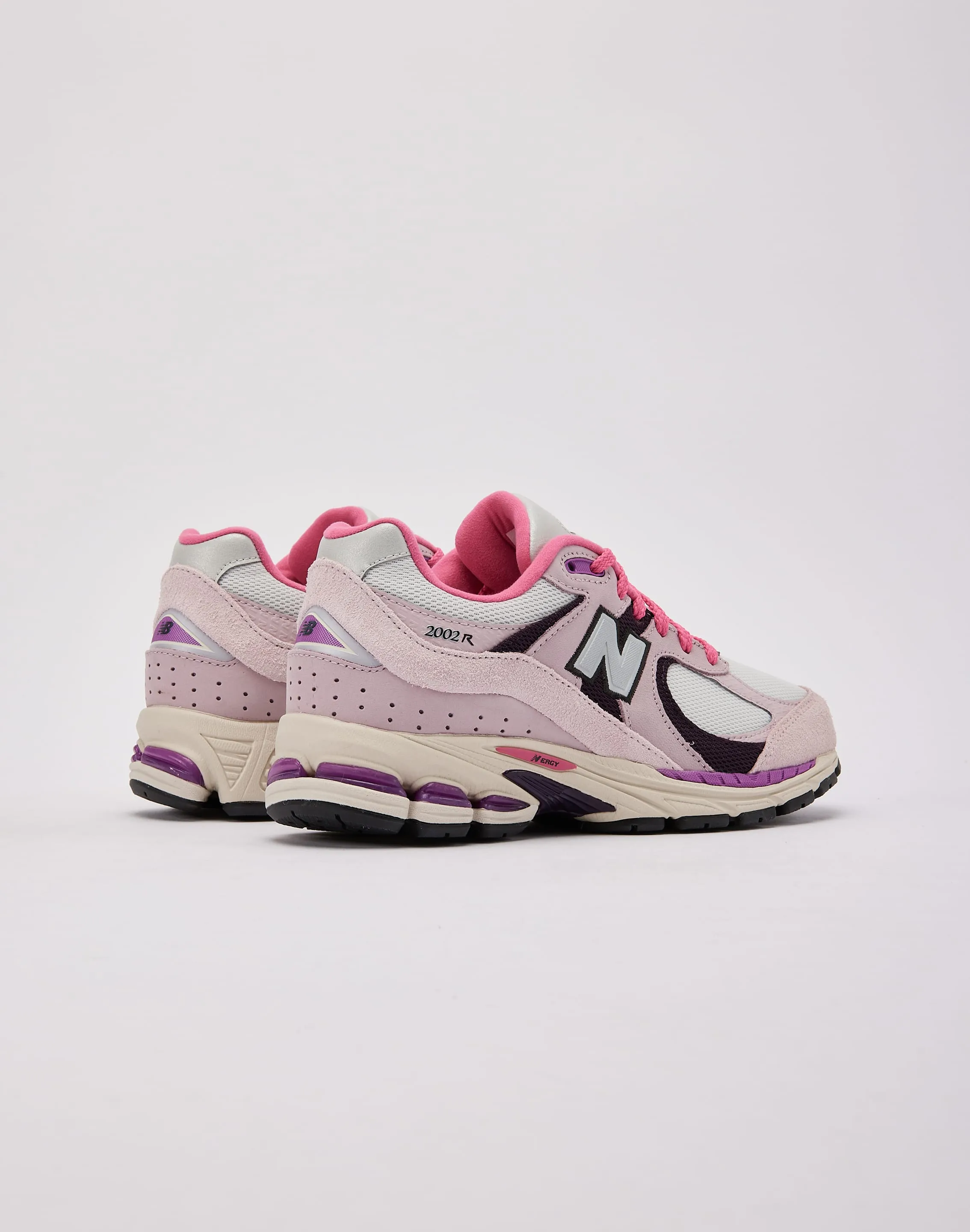 Performance Wear New Balance 2002R