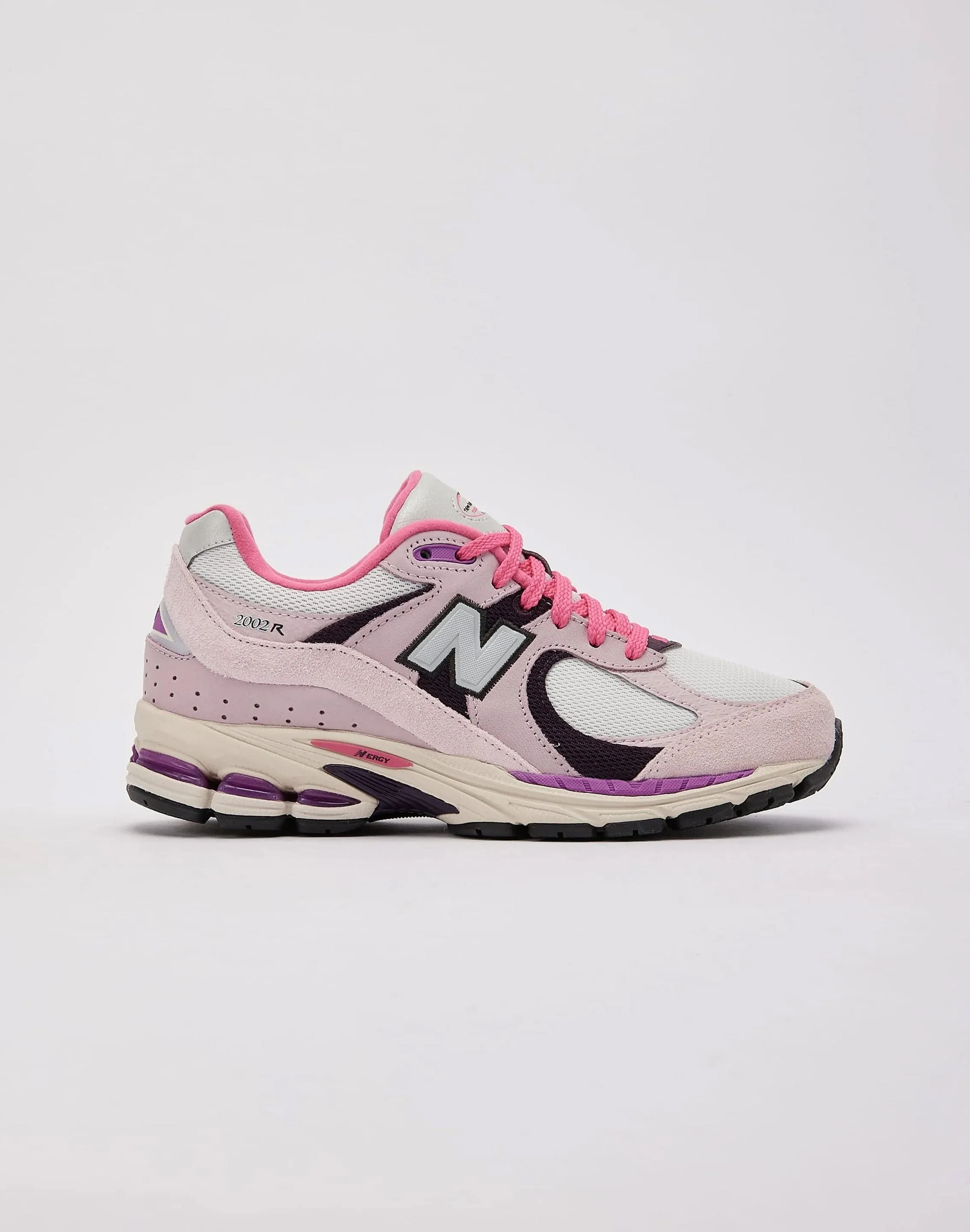 New Balance 2002R Flexible Midsole Design Comfortable Midsole