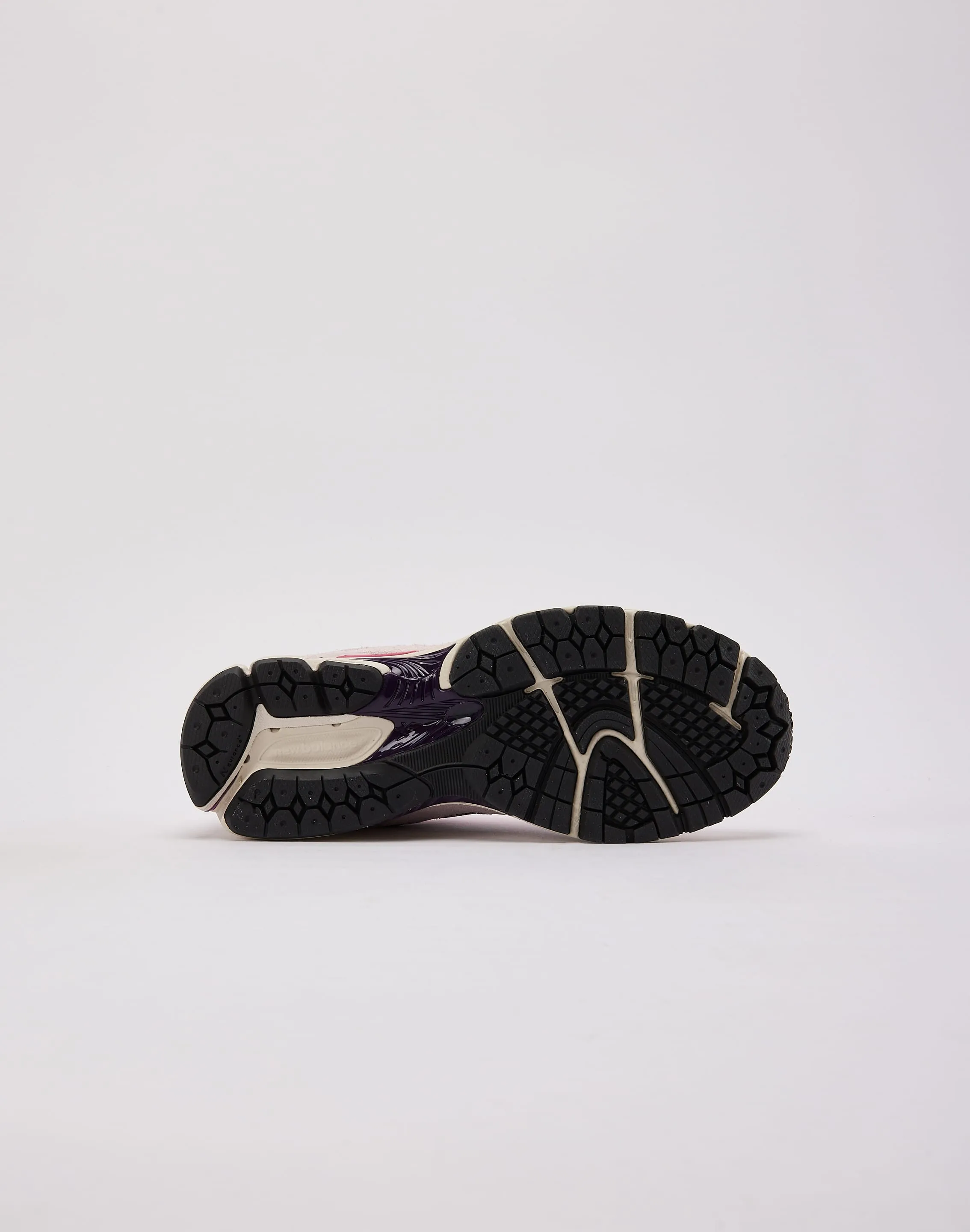 New Balance 2002R Torsion System Anatomical Footbed Shape