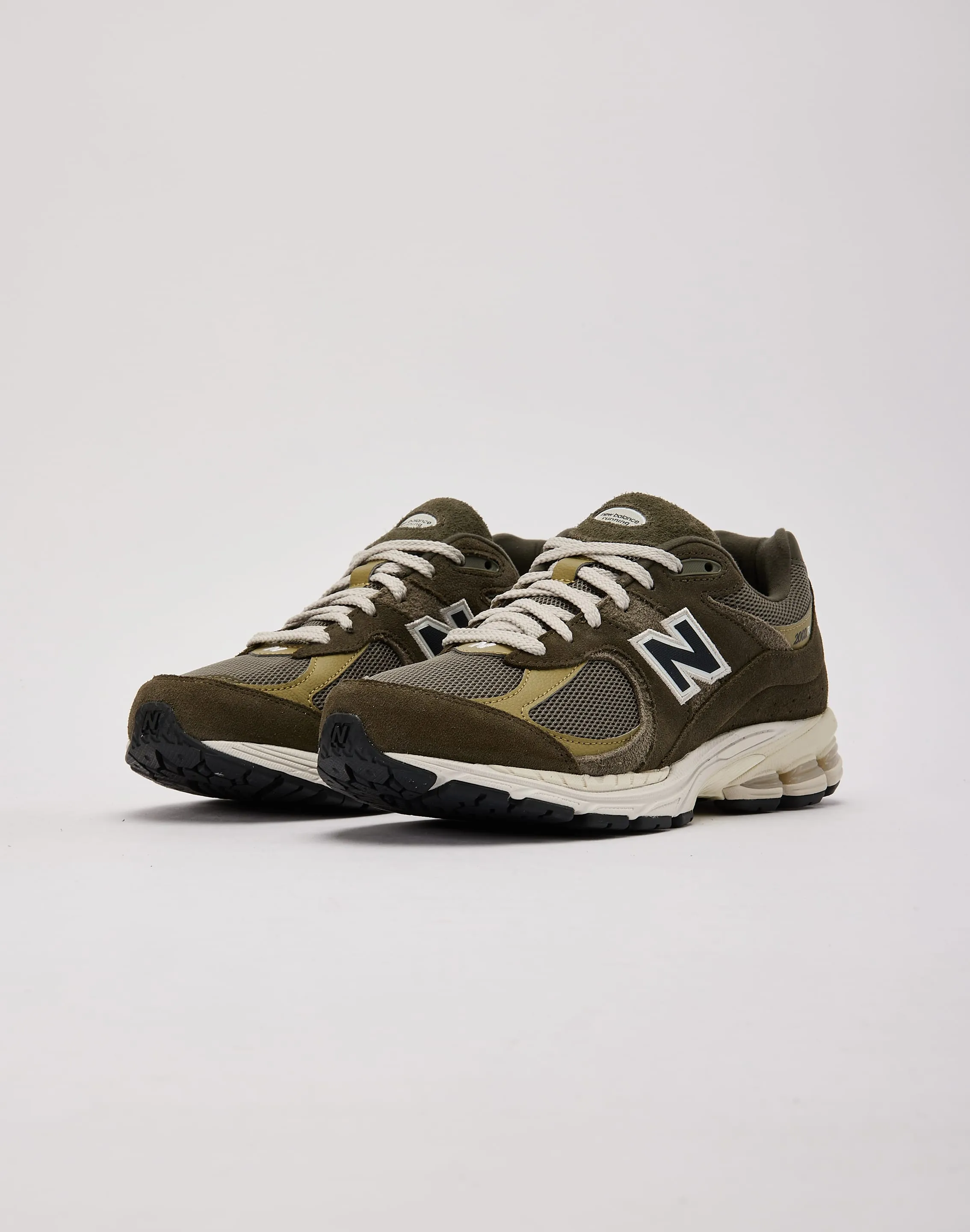 New Balance 2002R Fashionable Step