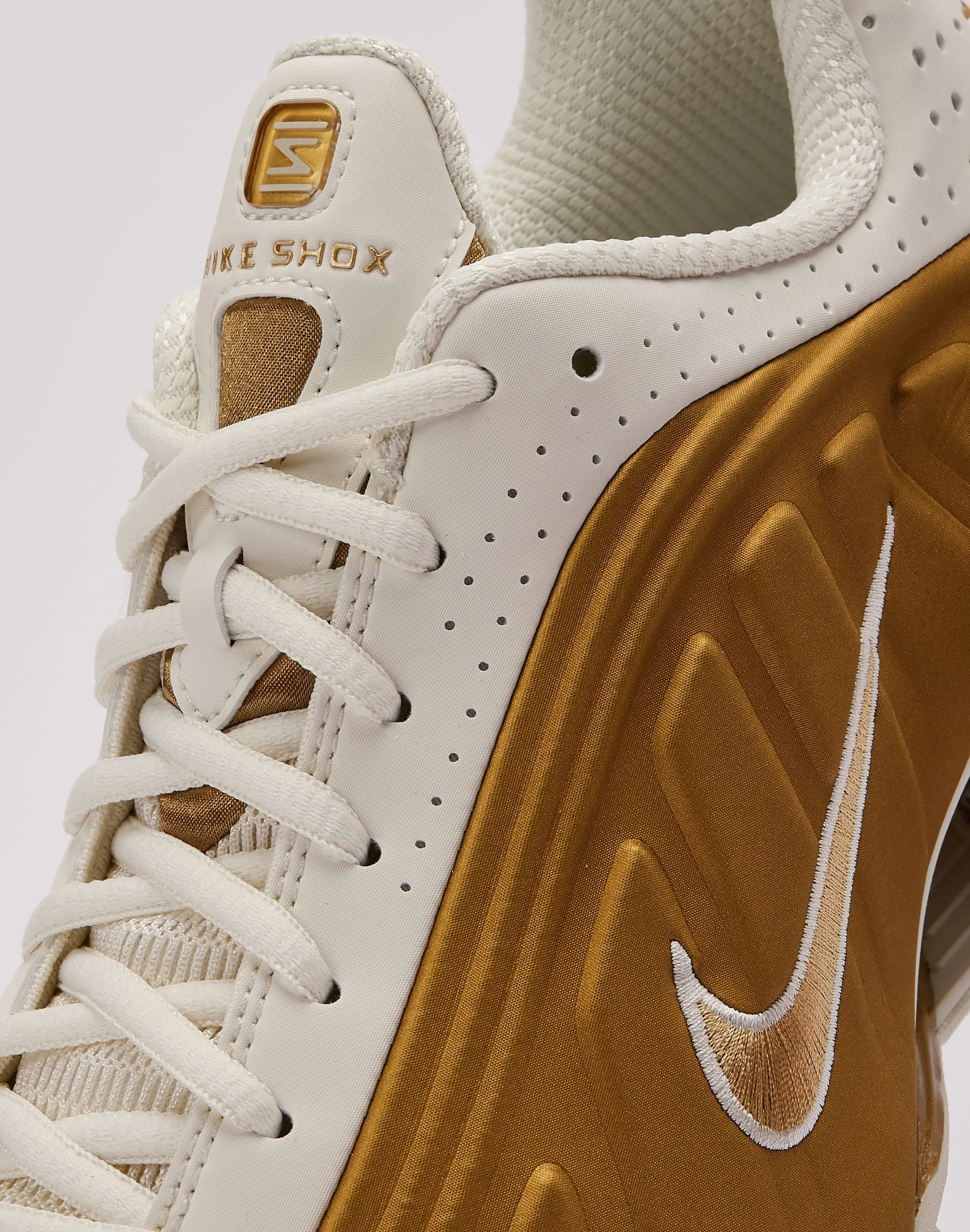 Nike Shox R4 Sneaker Collections Urban Gear