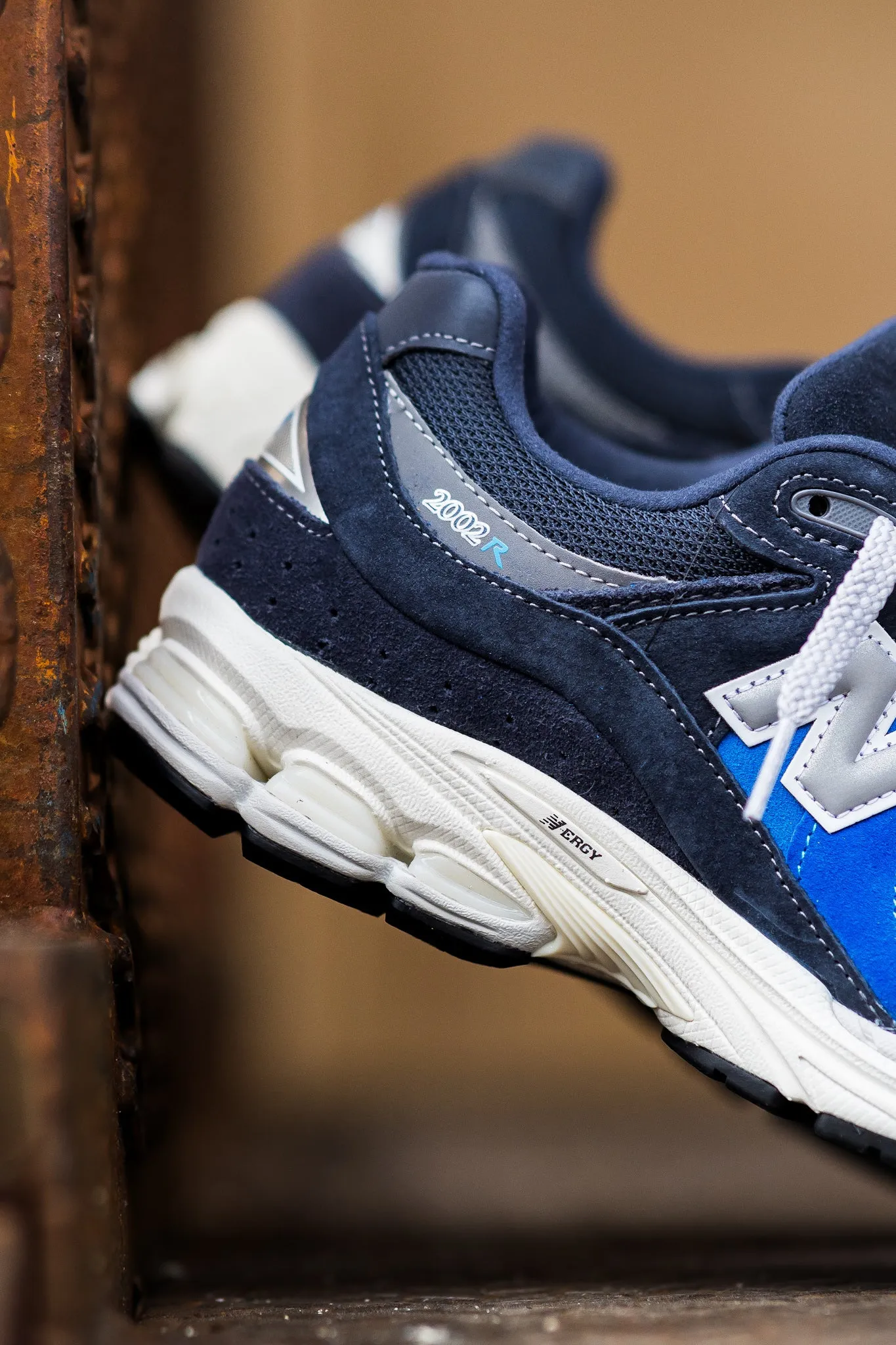 Upgraded design Premium Durability Mens New Balance 2002R (Blue/Blue) - M2002RPB