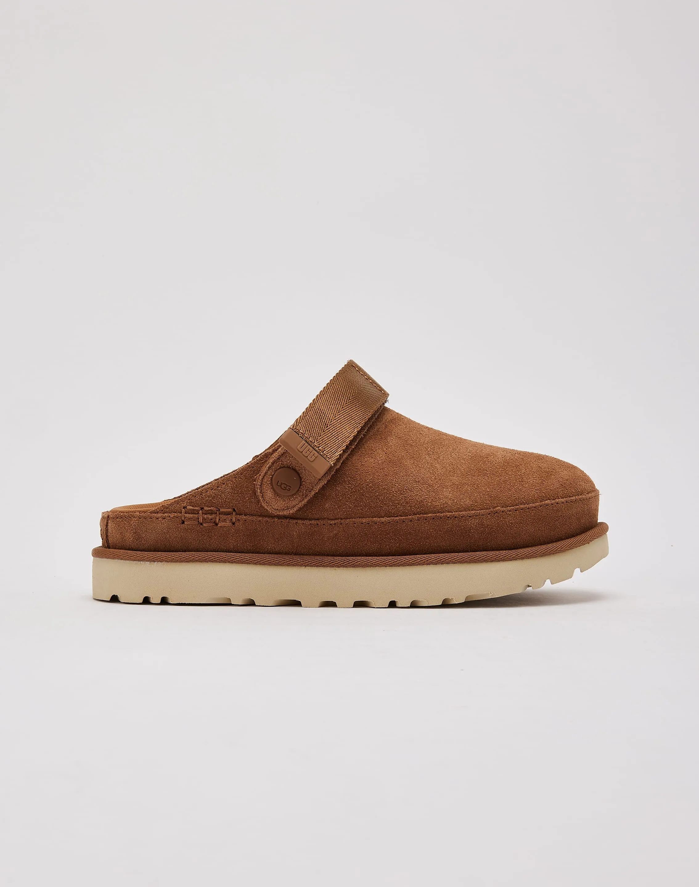 Move Smooth UGG Goldenstar Clog