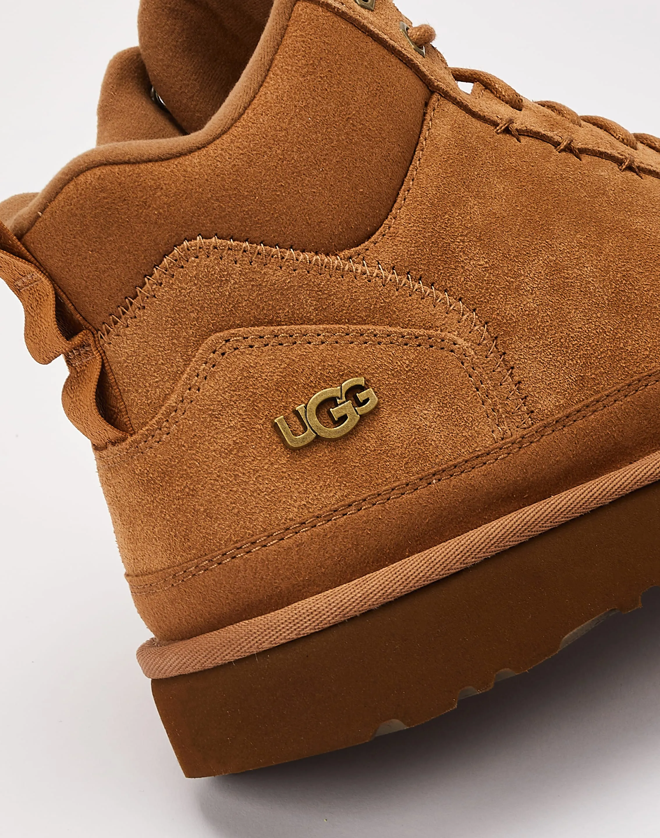 UGG Highland HI Heritage Relax Ready Strong Stride
