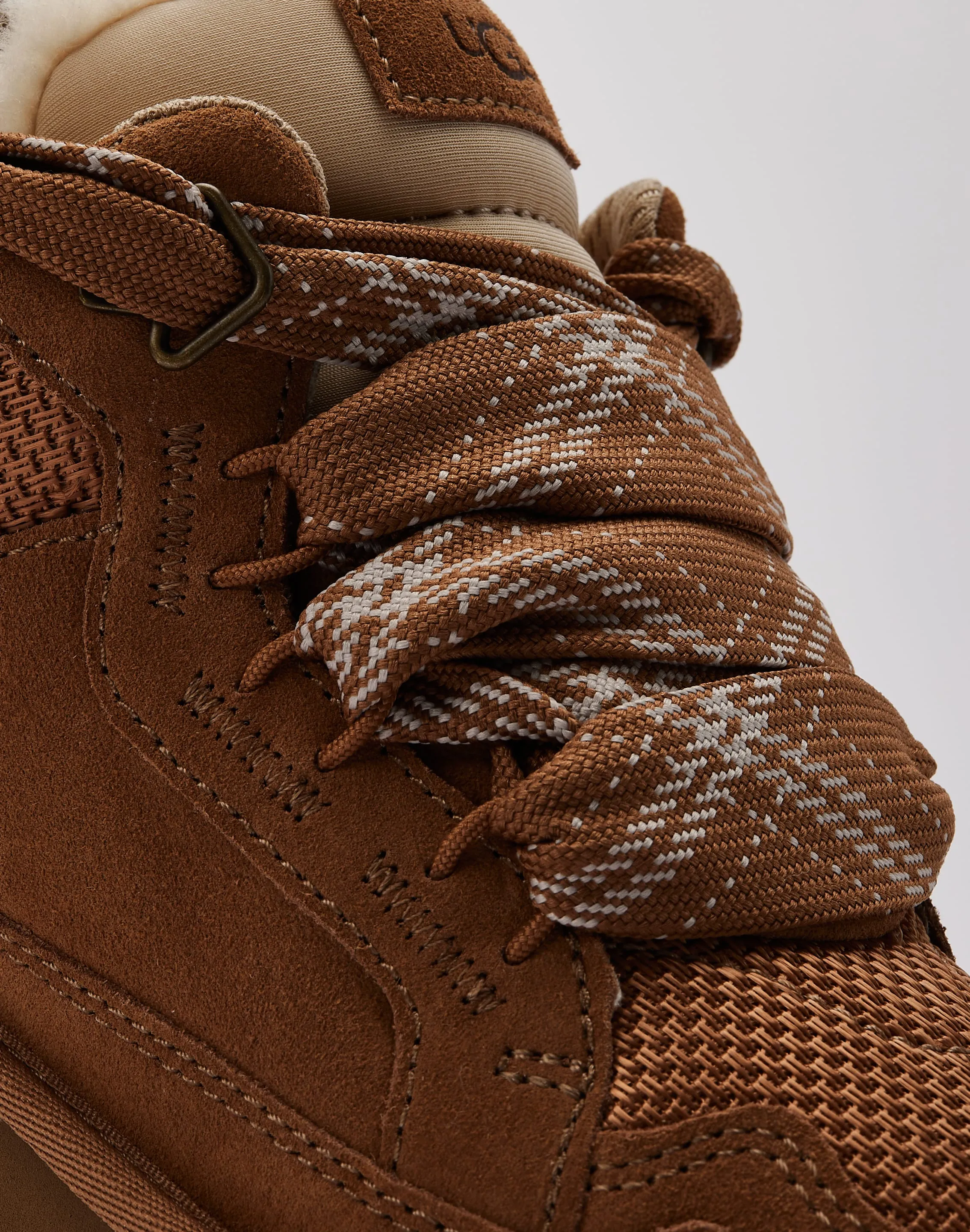 CushionedMidsole UGG Lowmel