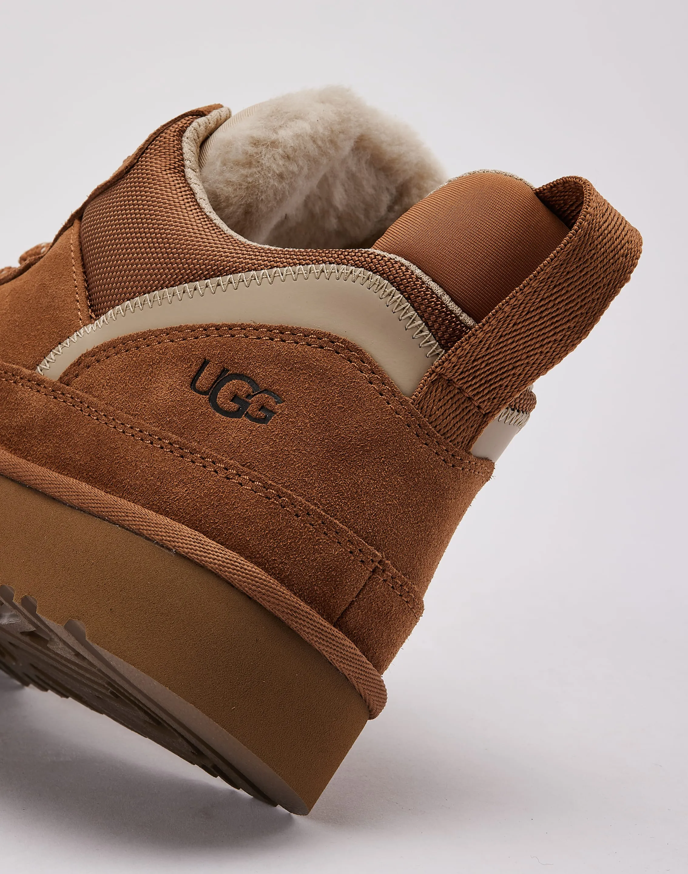 UGG Lowmel Easy   To   Wear Retro Style