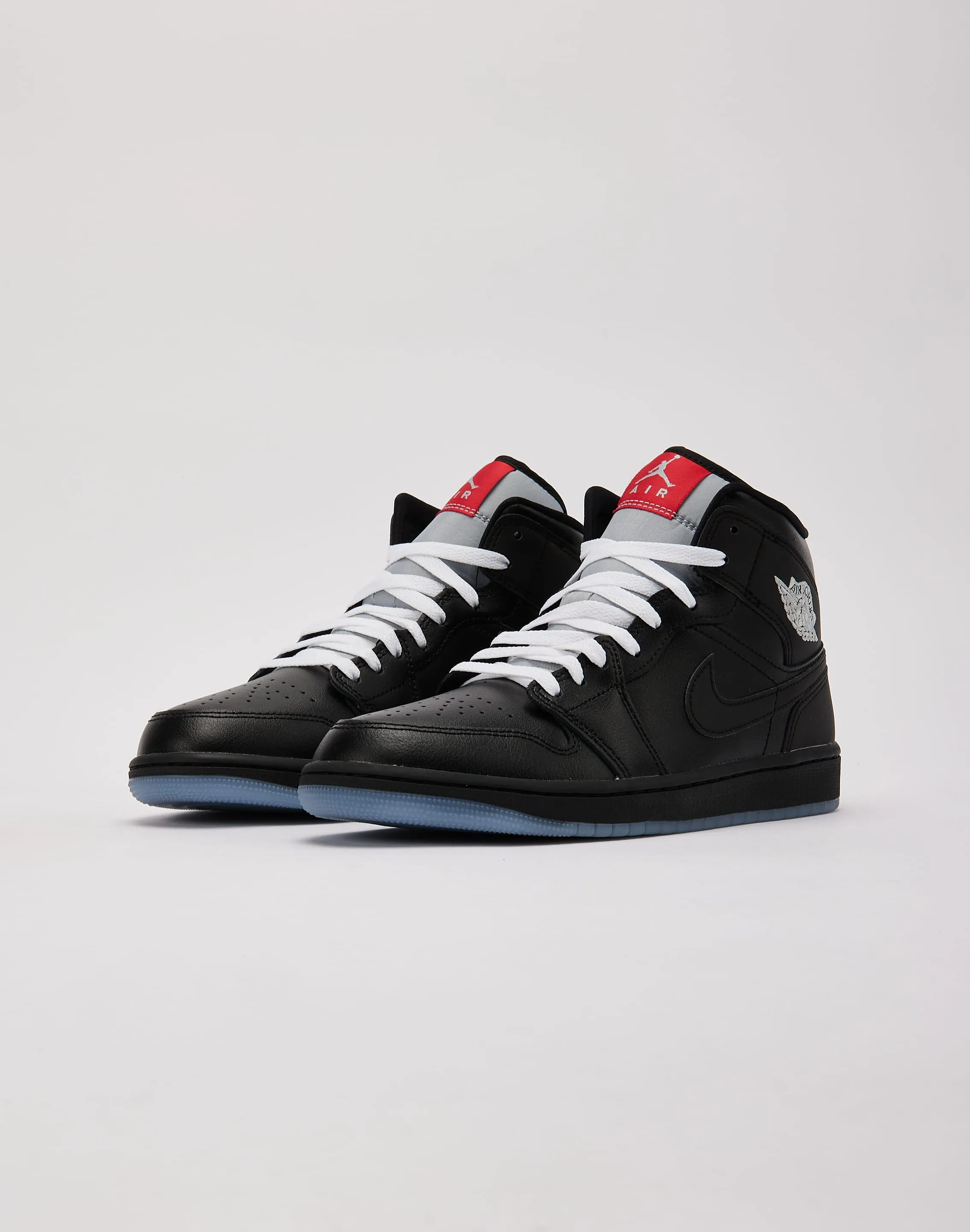 Light Stride Jordan Air Jordan 1 Mid SE