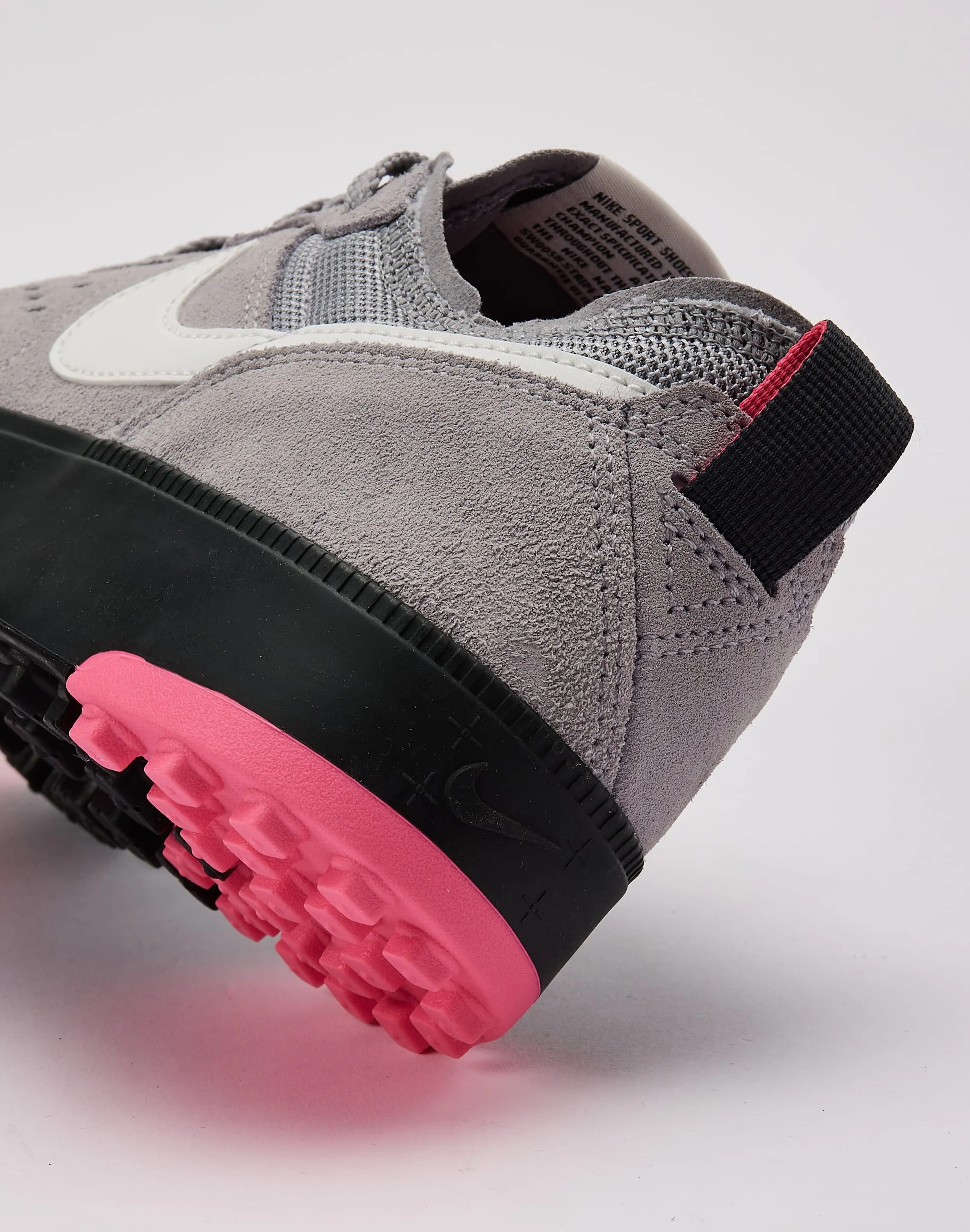 Lake Jog Basic Design Nike C1TY