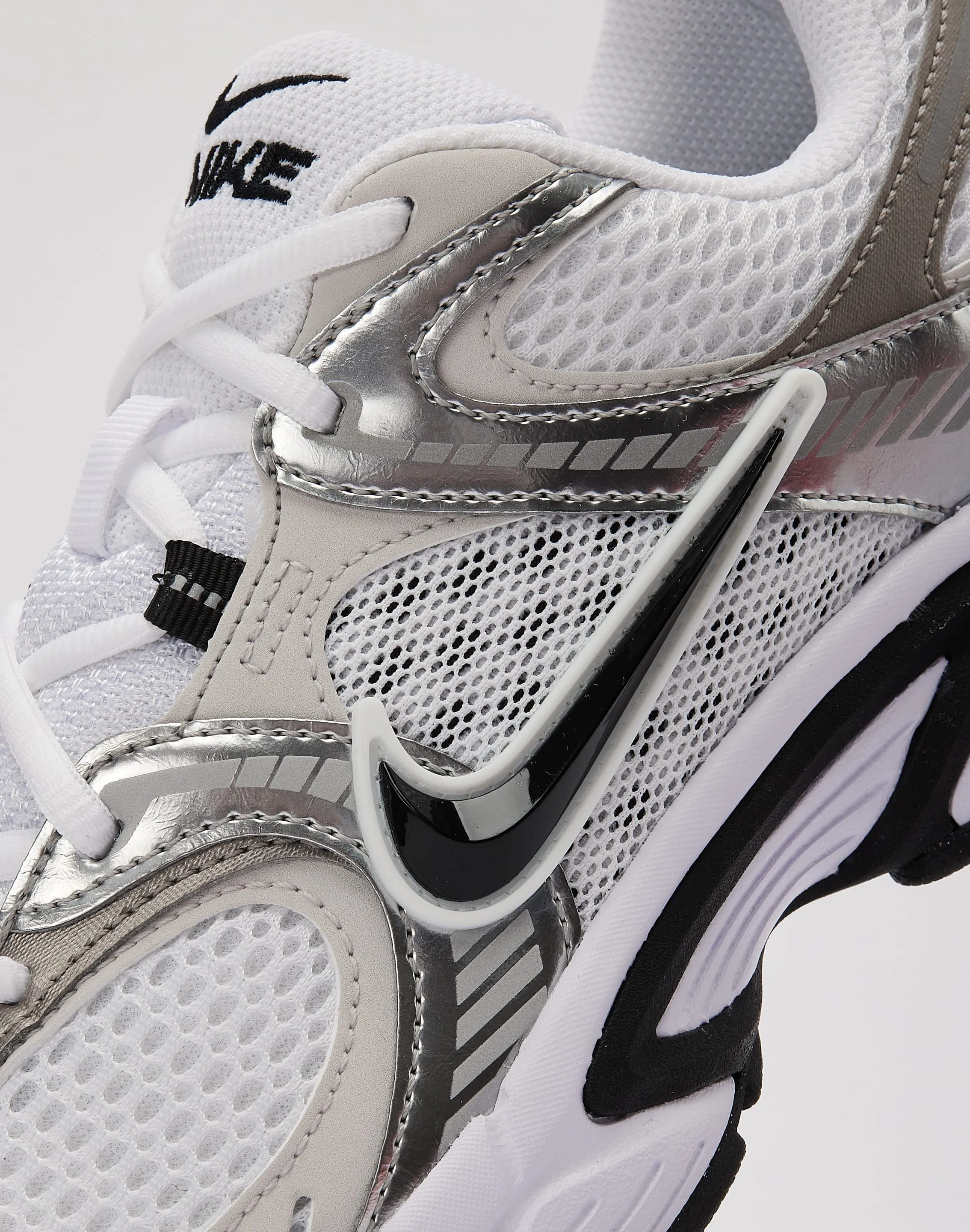 Ergonomic Fit Nike V5 RNR
