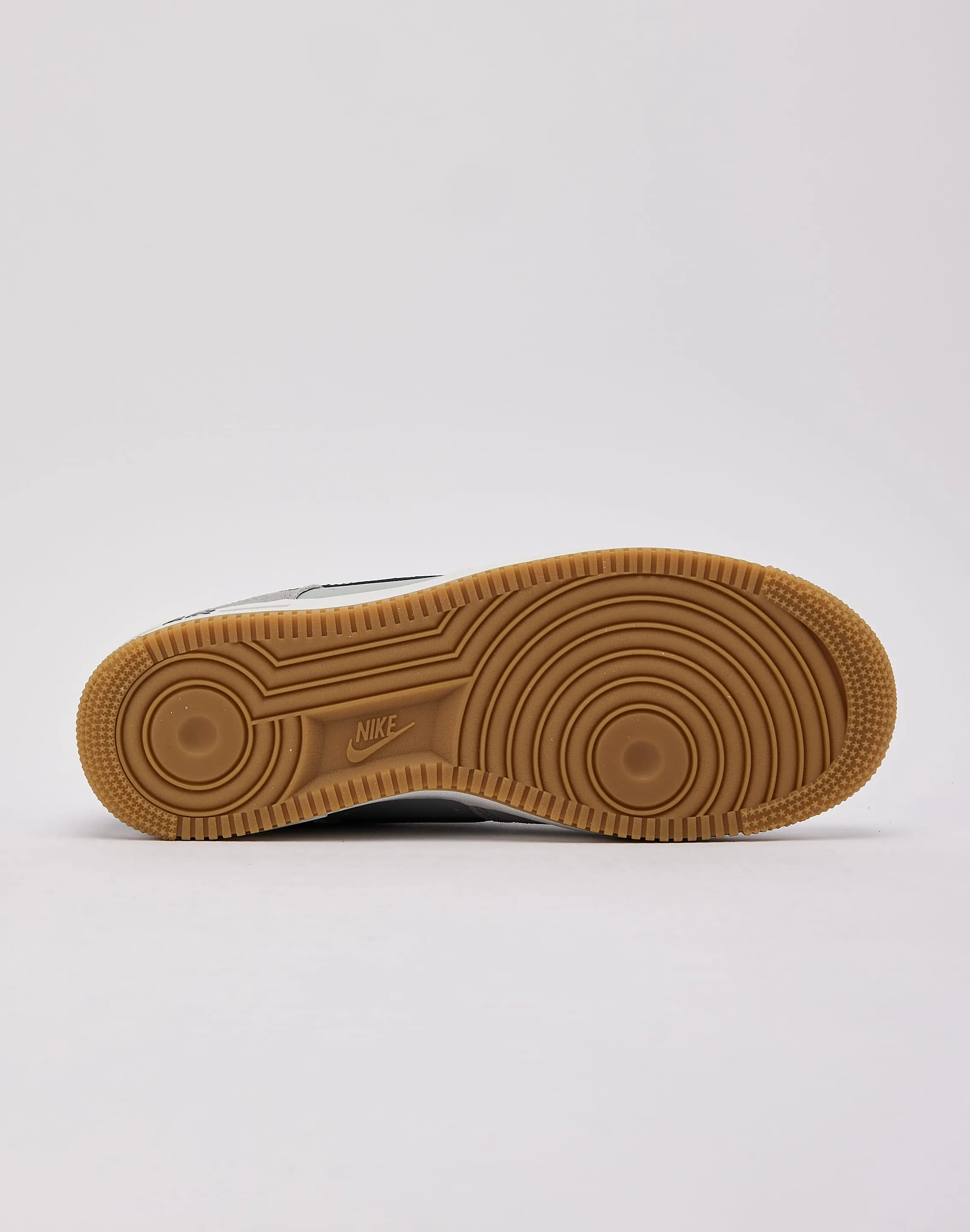 Nike Air Force 1 Low '07 LV8 Lifestyle Ready