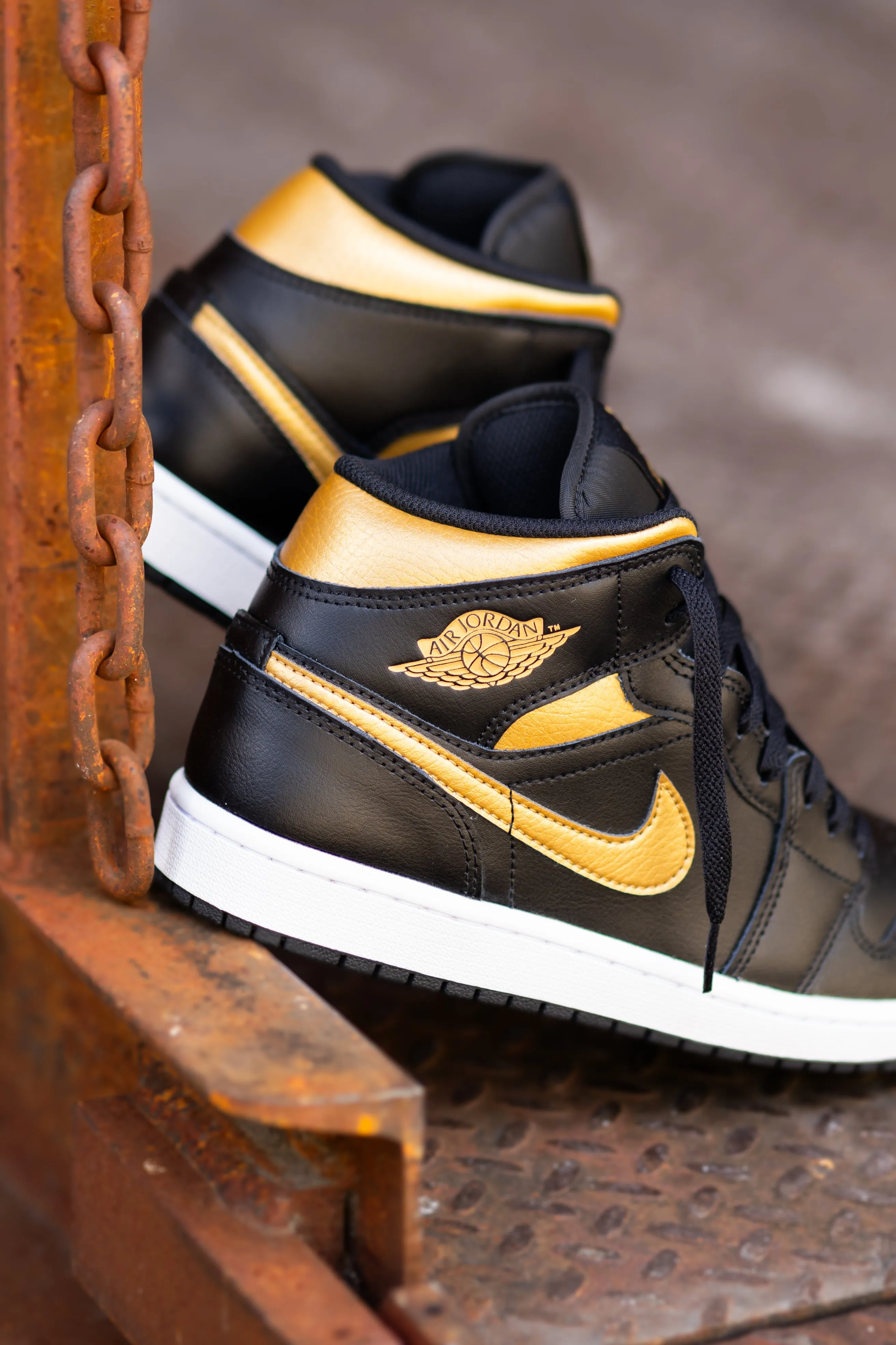 kids' models Reliable Mens Air Jordan 1 Mid (Black/Metallic Gold/White)