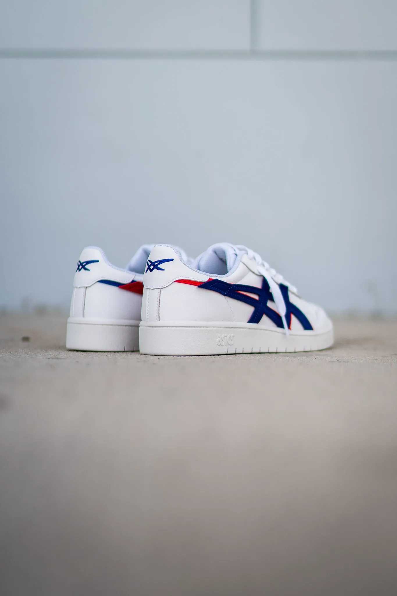 weekenders series Mens Asics Japan S (Monaco Blue)