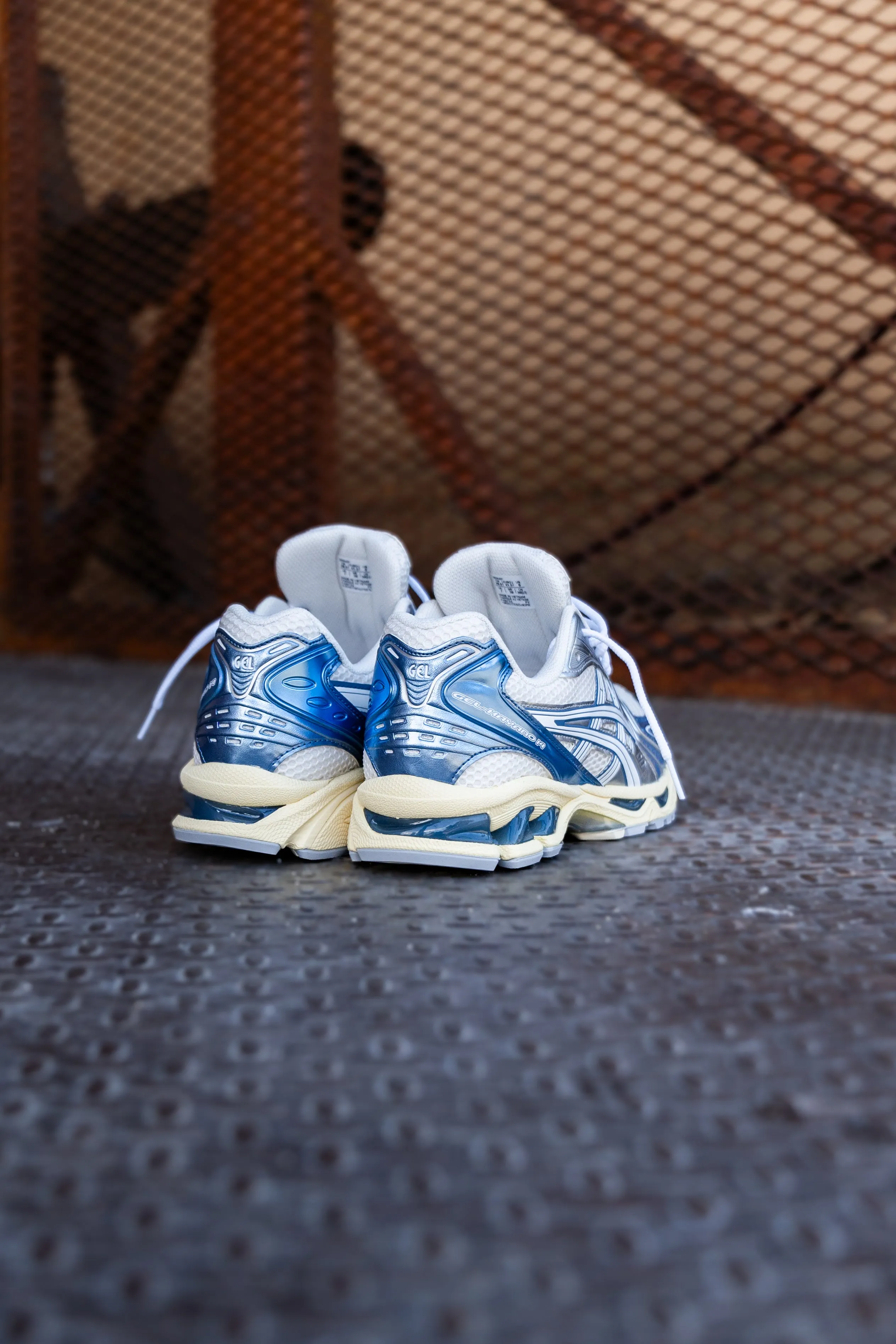 Mens Asics Gel-Kayano 14 (Cream/Denim Blue) Ultra-soft comfort