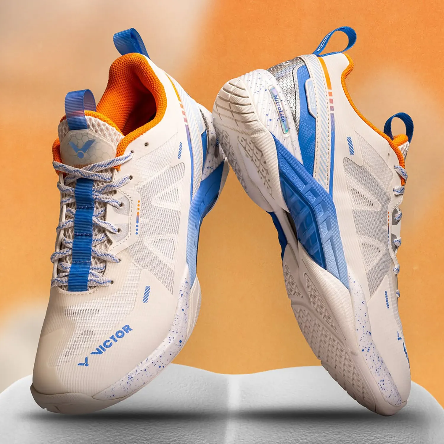 Sporty Air Max Victor S82III NitroLite Court Shoe S82IIINL-L (Moonlight White)
