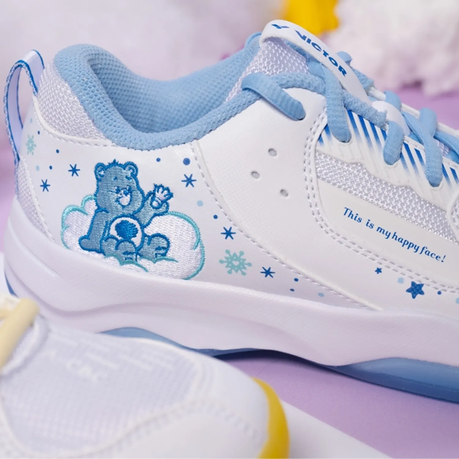 Adjustable Victor x Care Bears Court Shoes A-CBC AM (White/Blue)