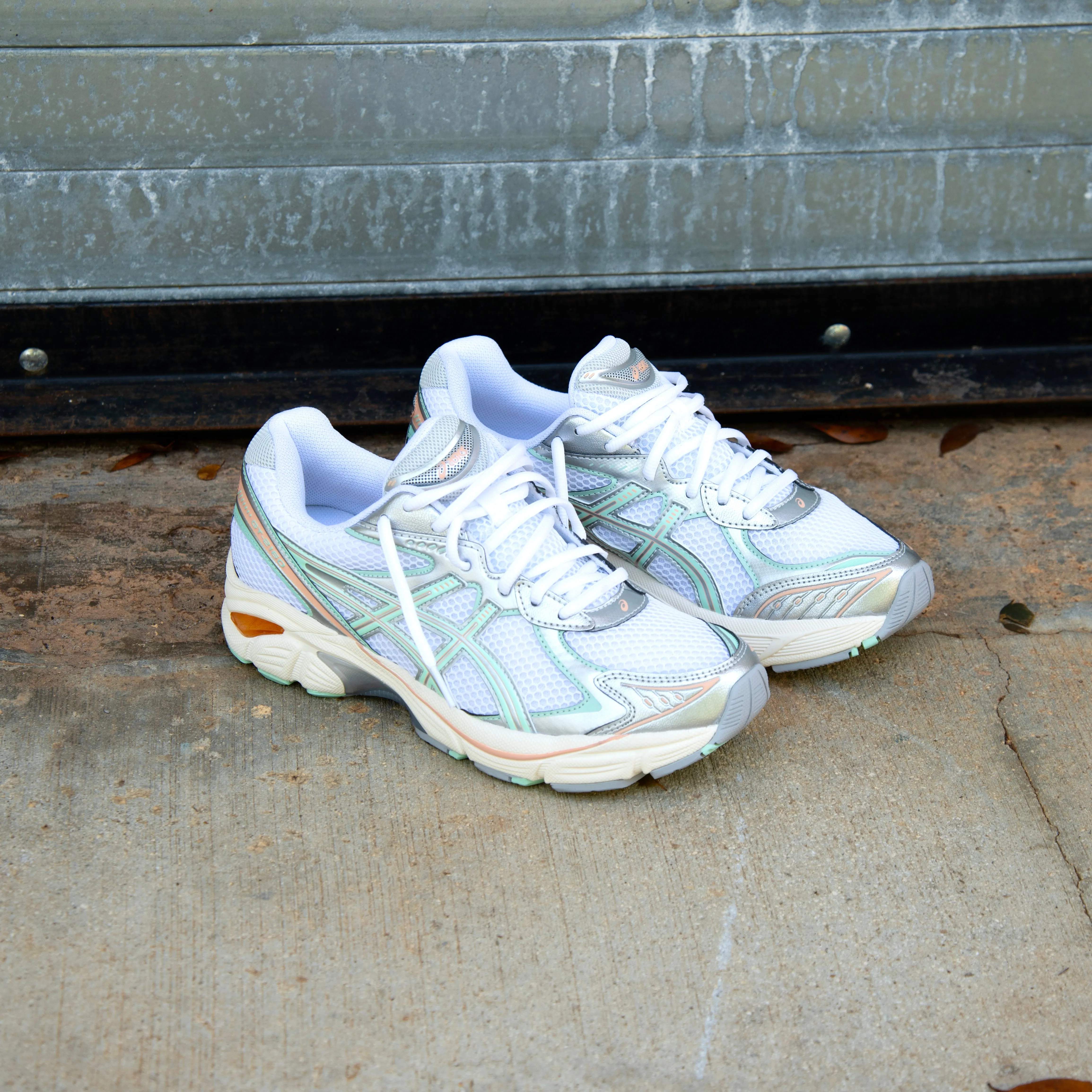 Mens Asics GT-2160 (White/Mint Tint) Distinctive durability cyclists' efficiency