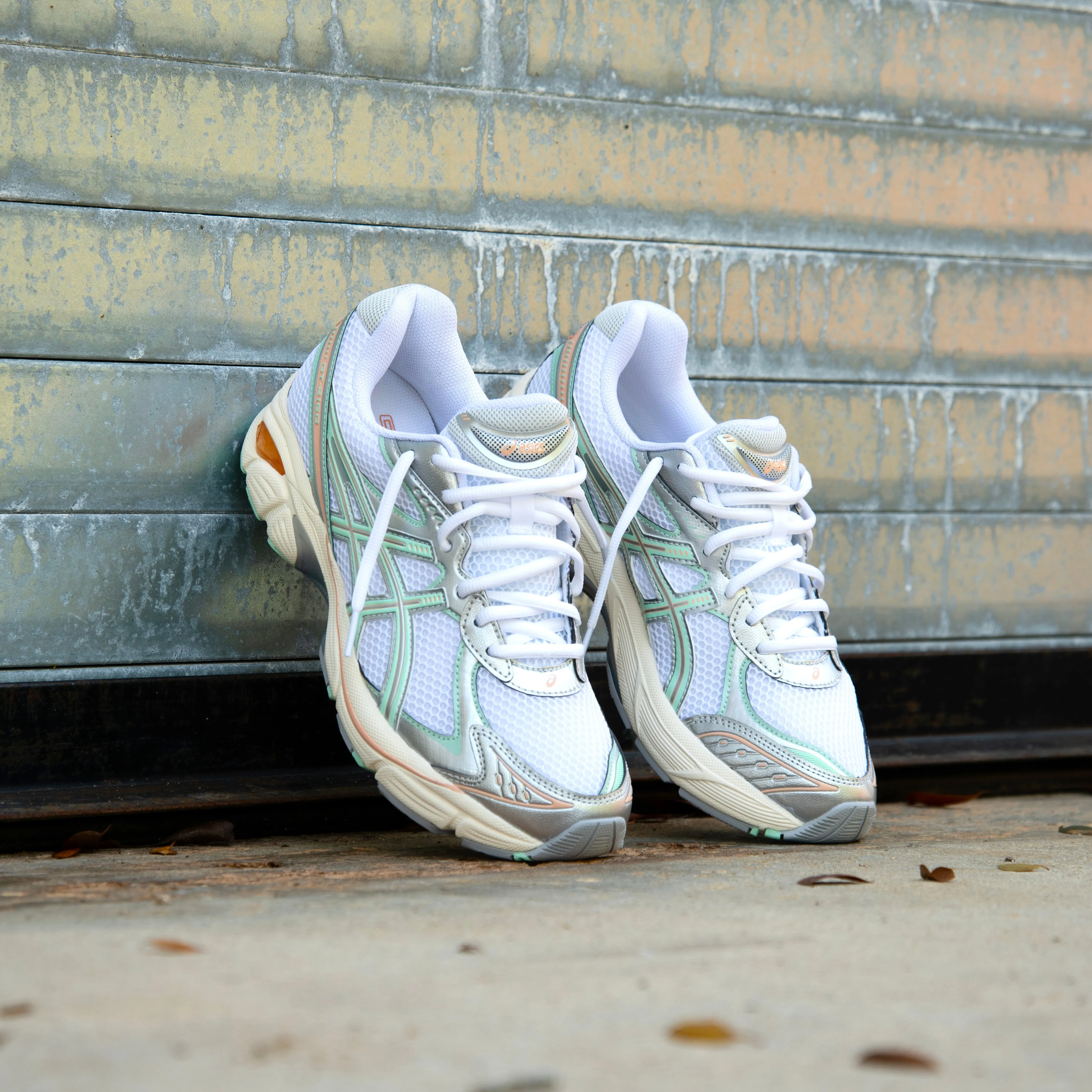 Mens Asics GT-2160 (White/Mint Tint) school - goer